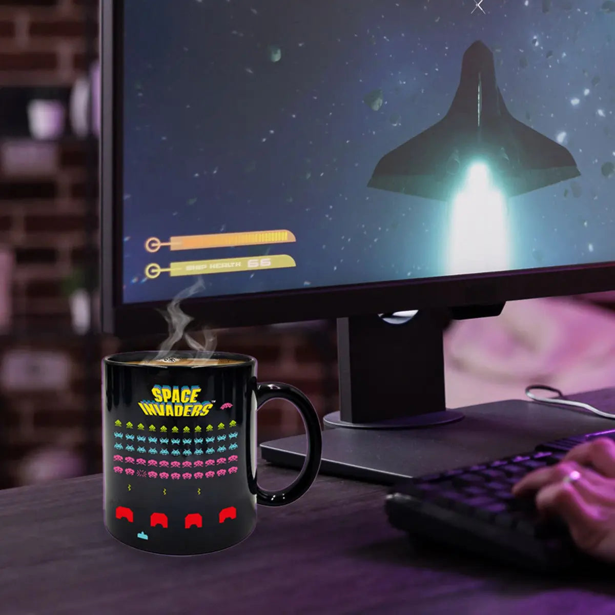 Tasse Space Invaders mit Farbwechsel von Mad Monkey