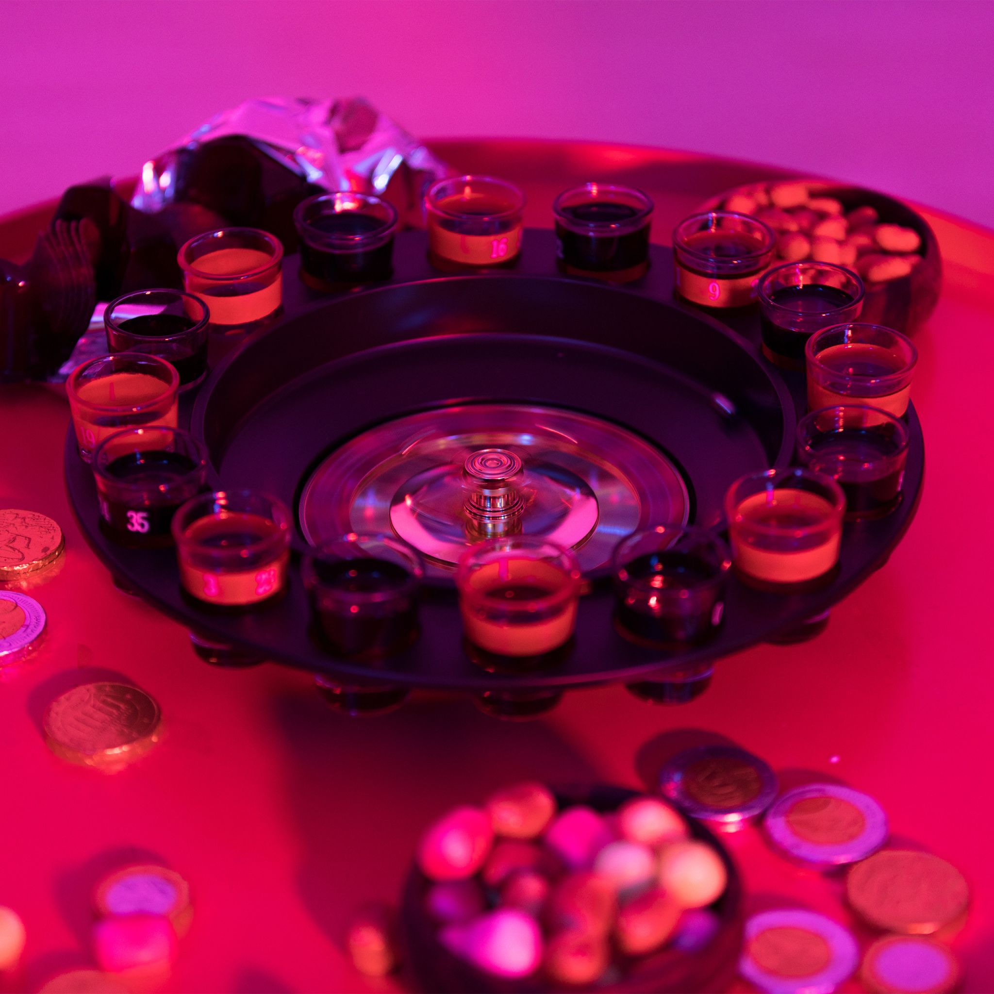 Roulette Trinkspiel Gold-Rot-Schwarz von Relaxdays