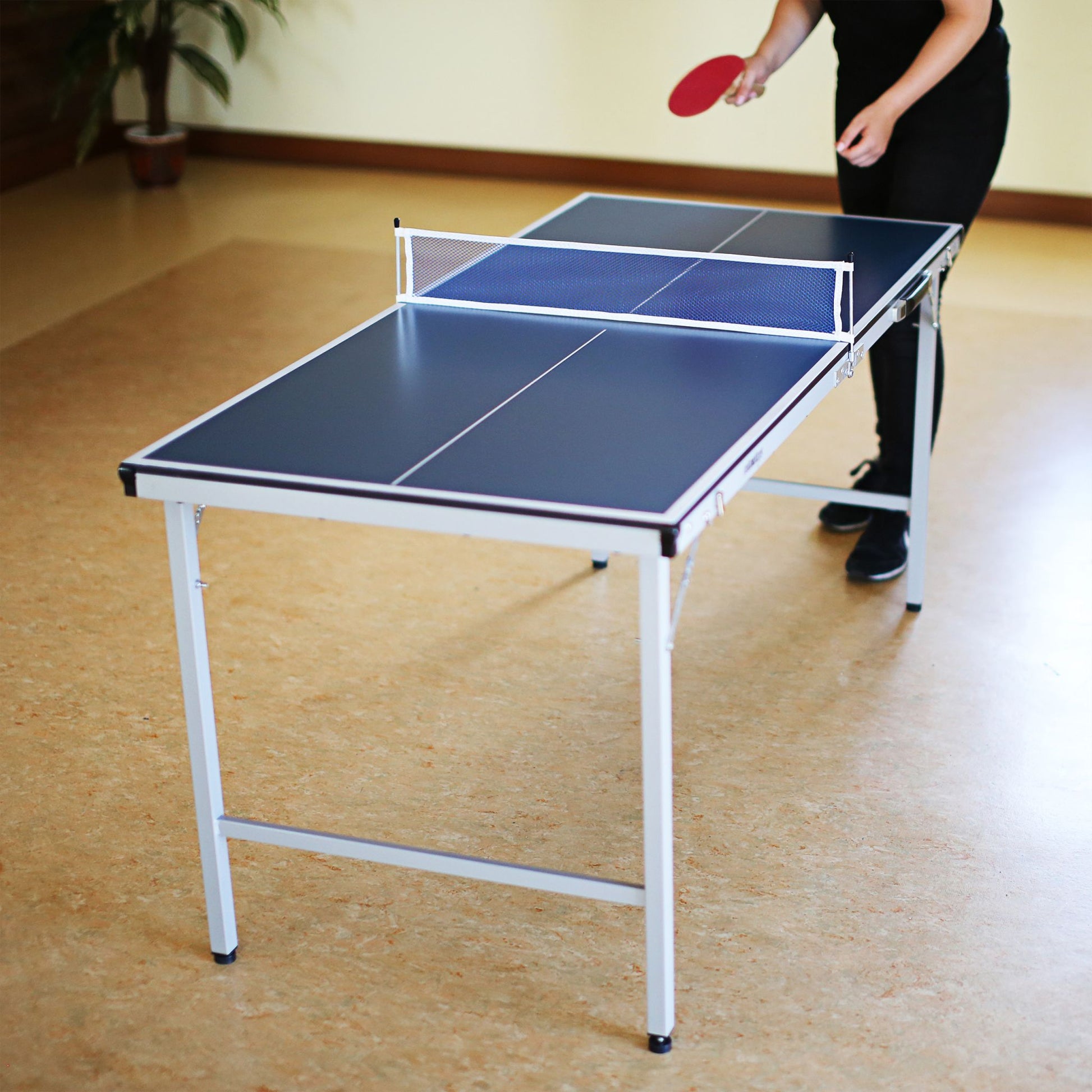 Klappbare Tischtennisplatte Blau-Schwarz-Silber von Relaxdays