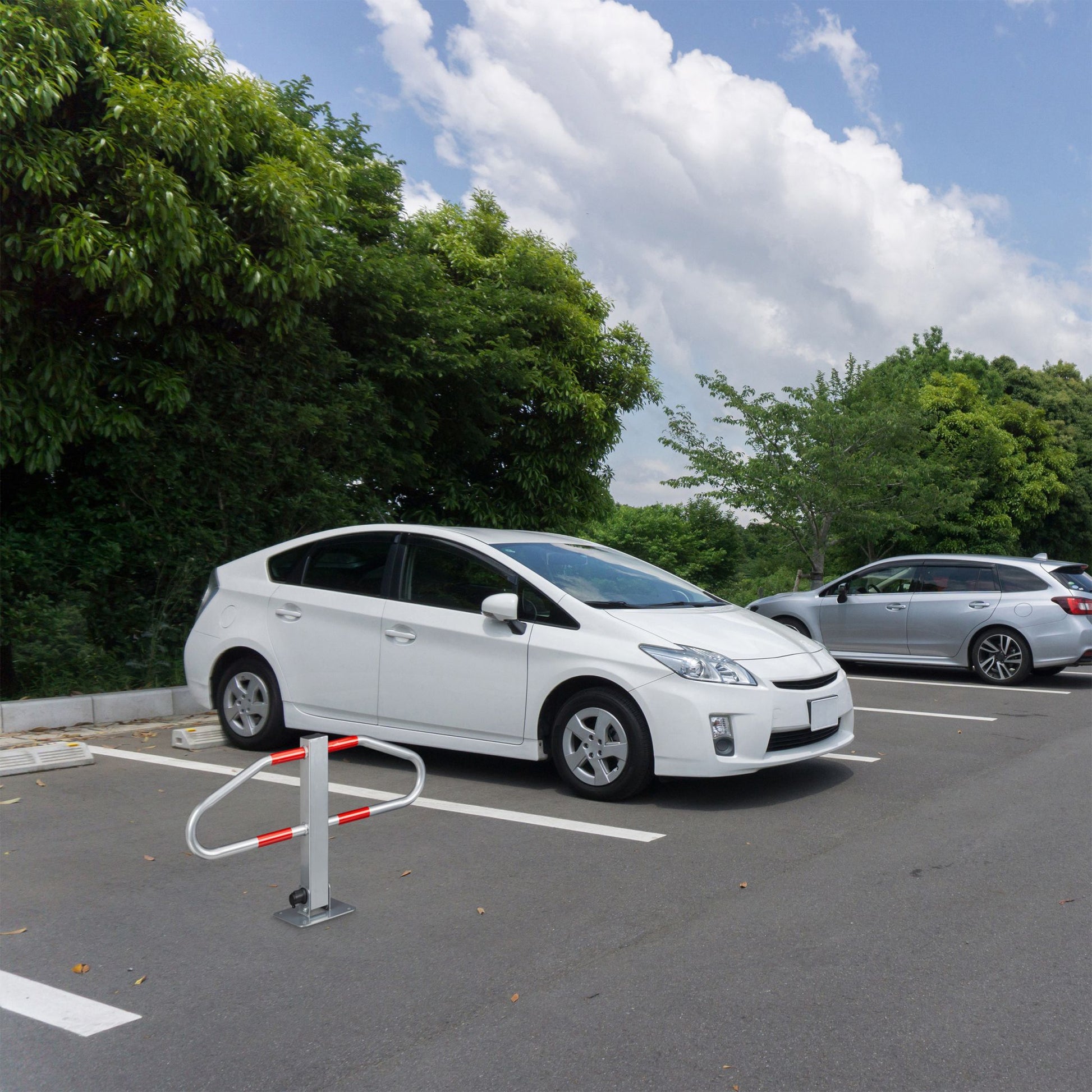 Parkplatzsperre mit Sperrbügel Rot-Schwarz-Silber von Relaxdays