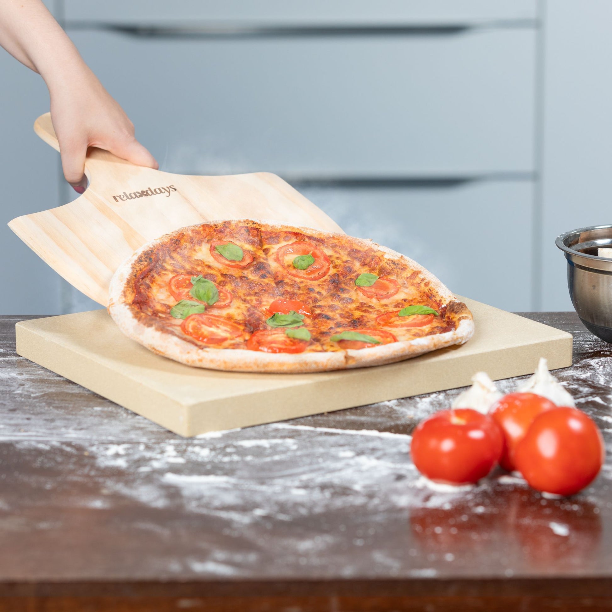 Pizzastein Set 3cm Hellbraun-Silber von Relaxdays