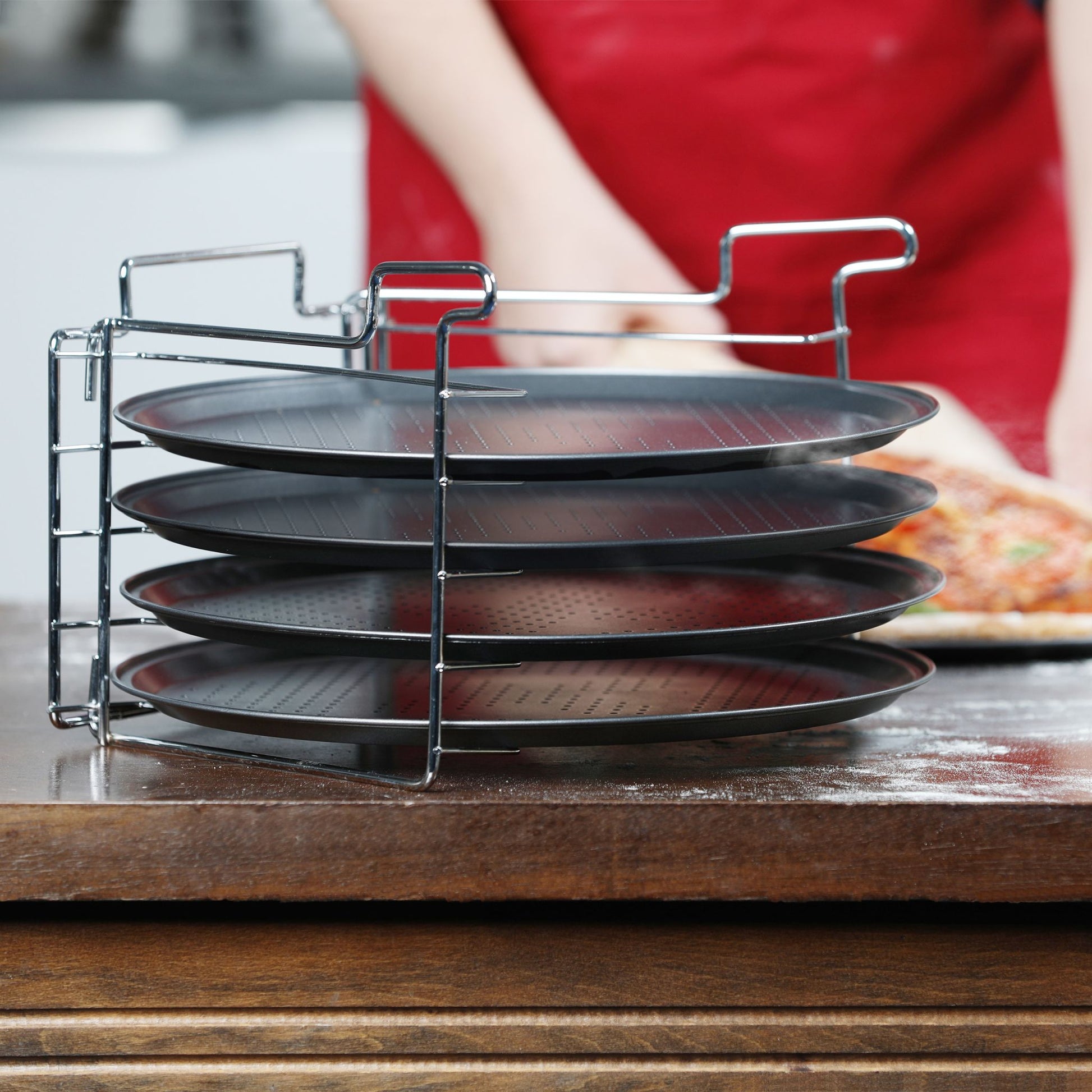Pizzablech 4er-Set mit Ständer Anthrazit-Silber von Relaxdays