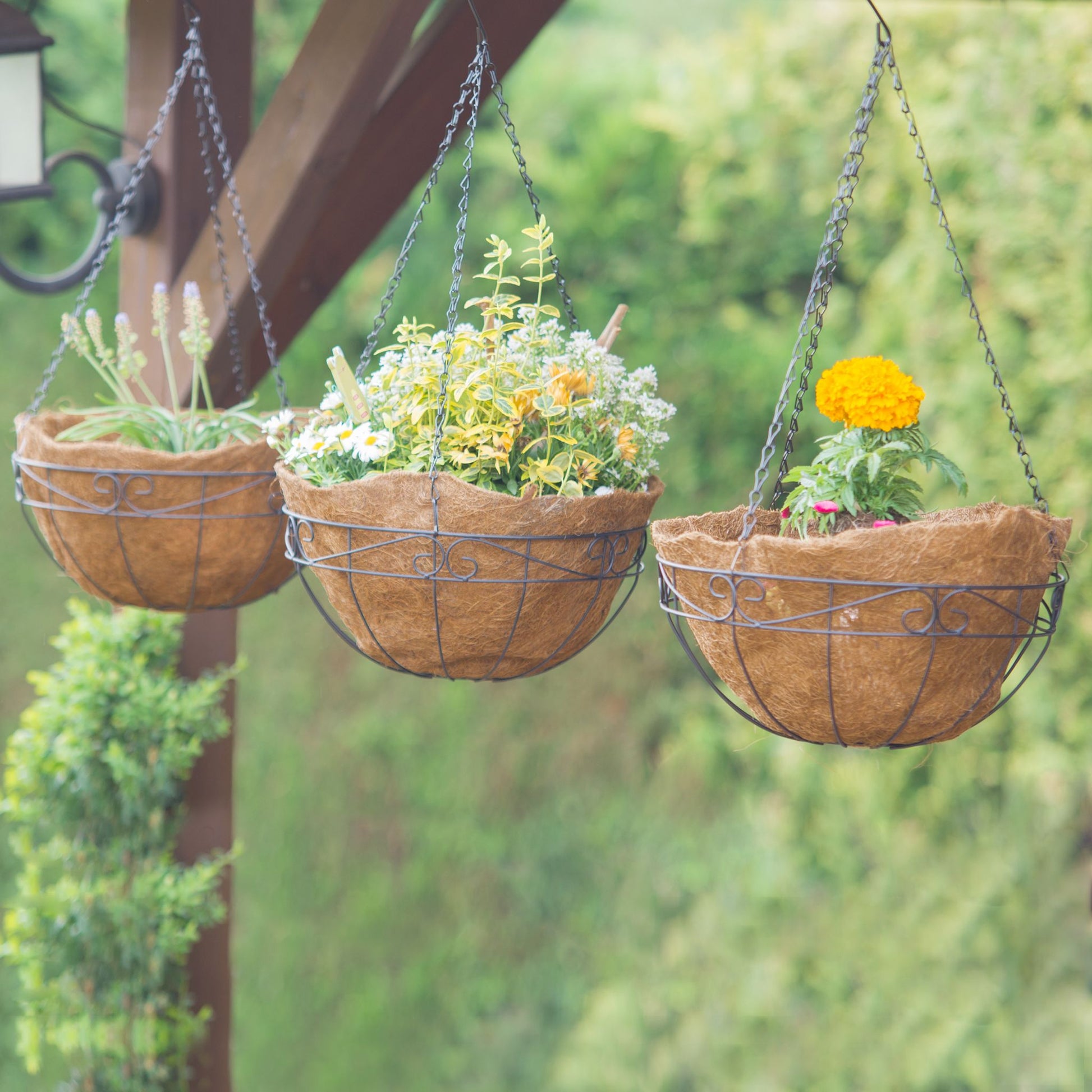 Blumenampel 3 Körbe Kokos Braun von Relaxdays