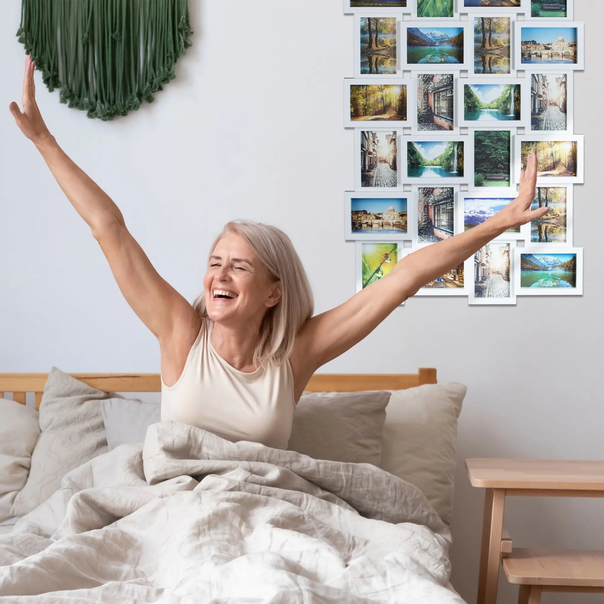 Bilderrahmen für 24 Fotos Weiss-Transparent von Relaxdays