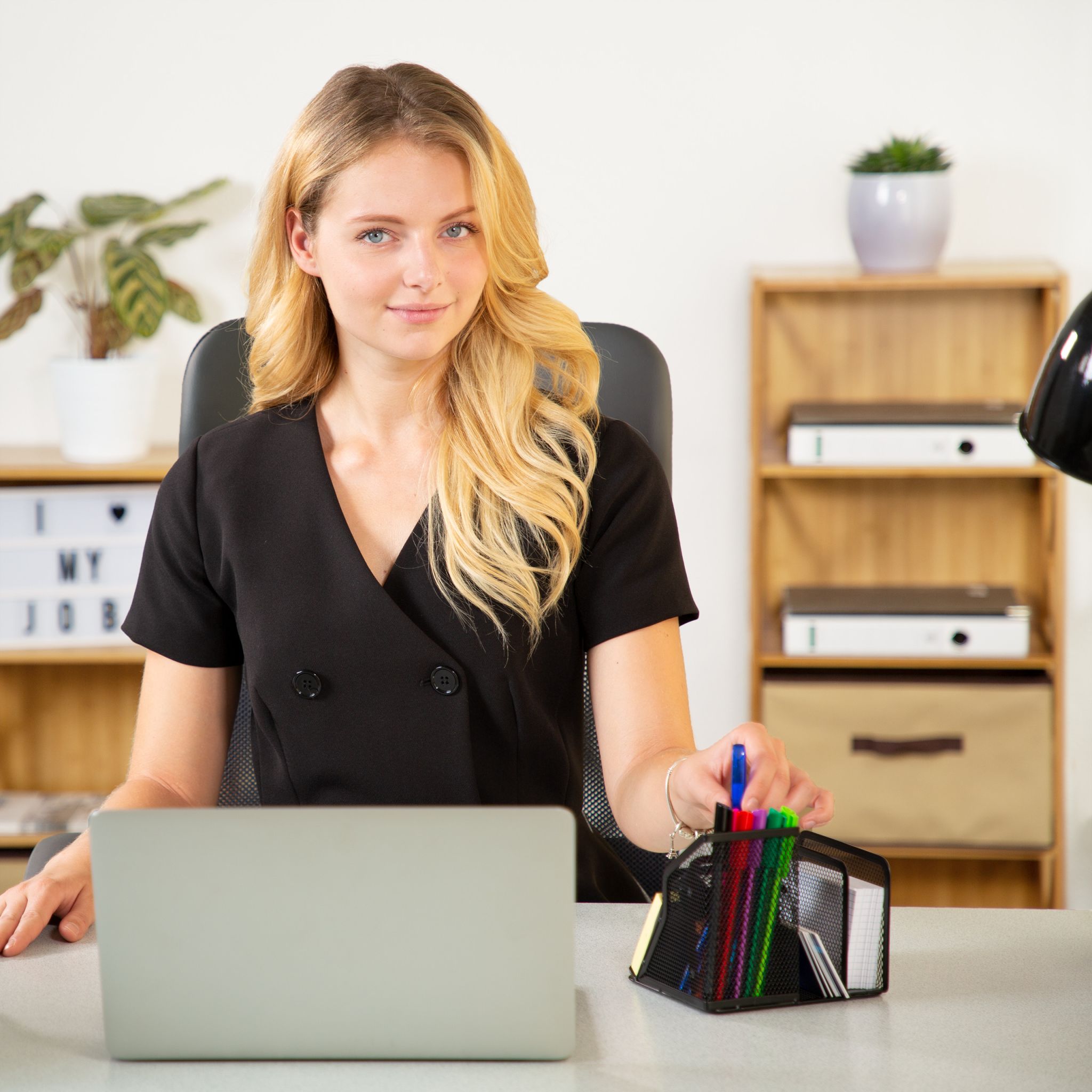 Stiftehalter mit Zettelhalter Schwarz von Relaxdays