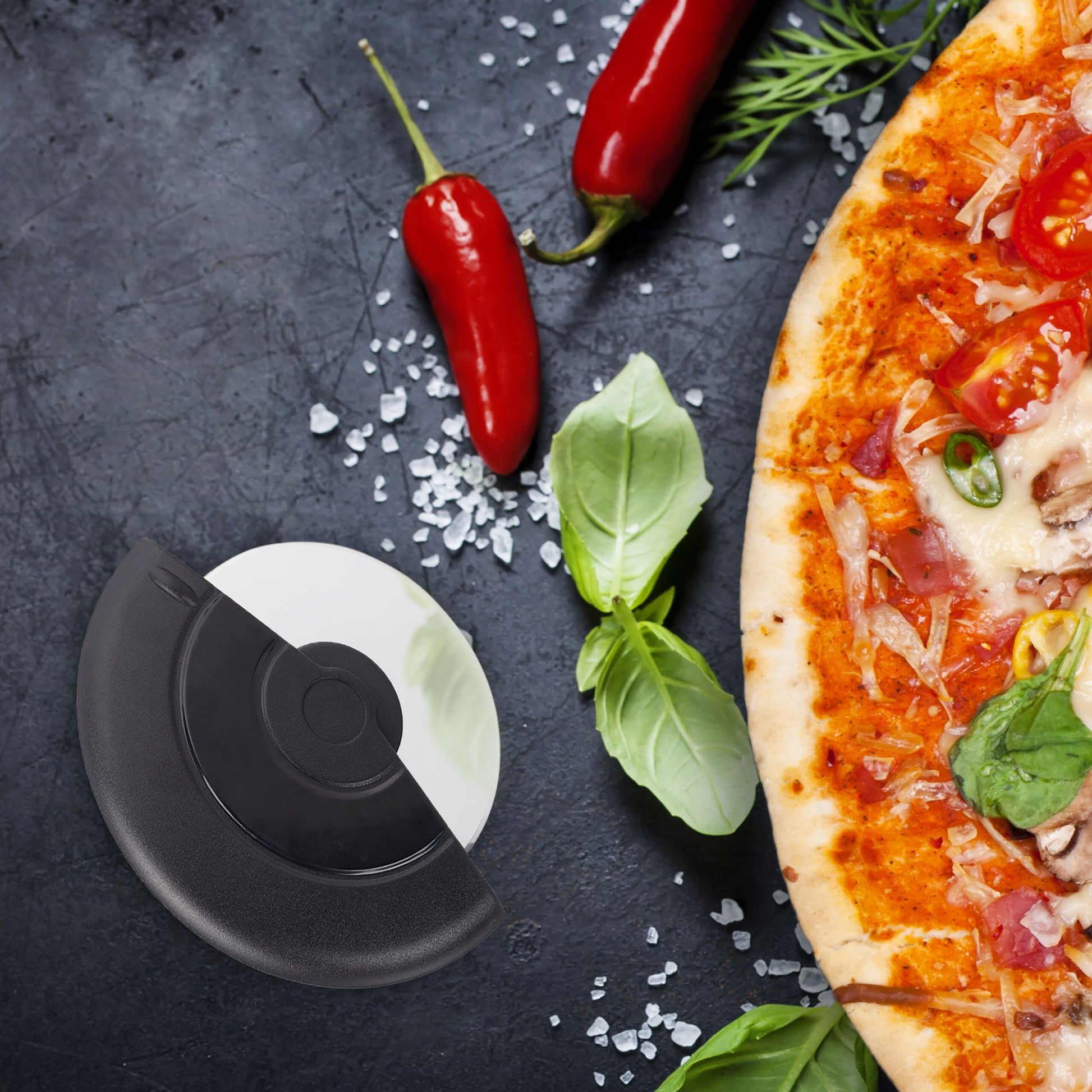 Pizzaschneider mit Edelstahlklinge Schwarz-Silber von Relaxdays