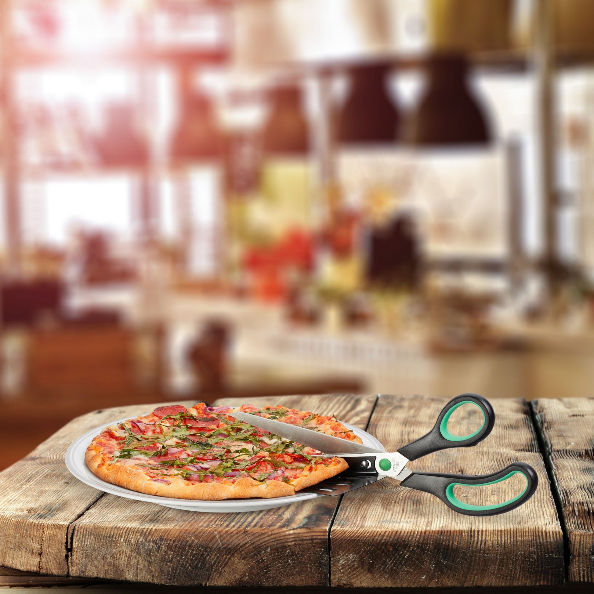 Pizzaschere mit Pizzaheber Grün-Schwarz-Silber von Relaxdays