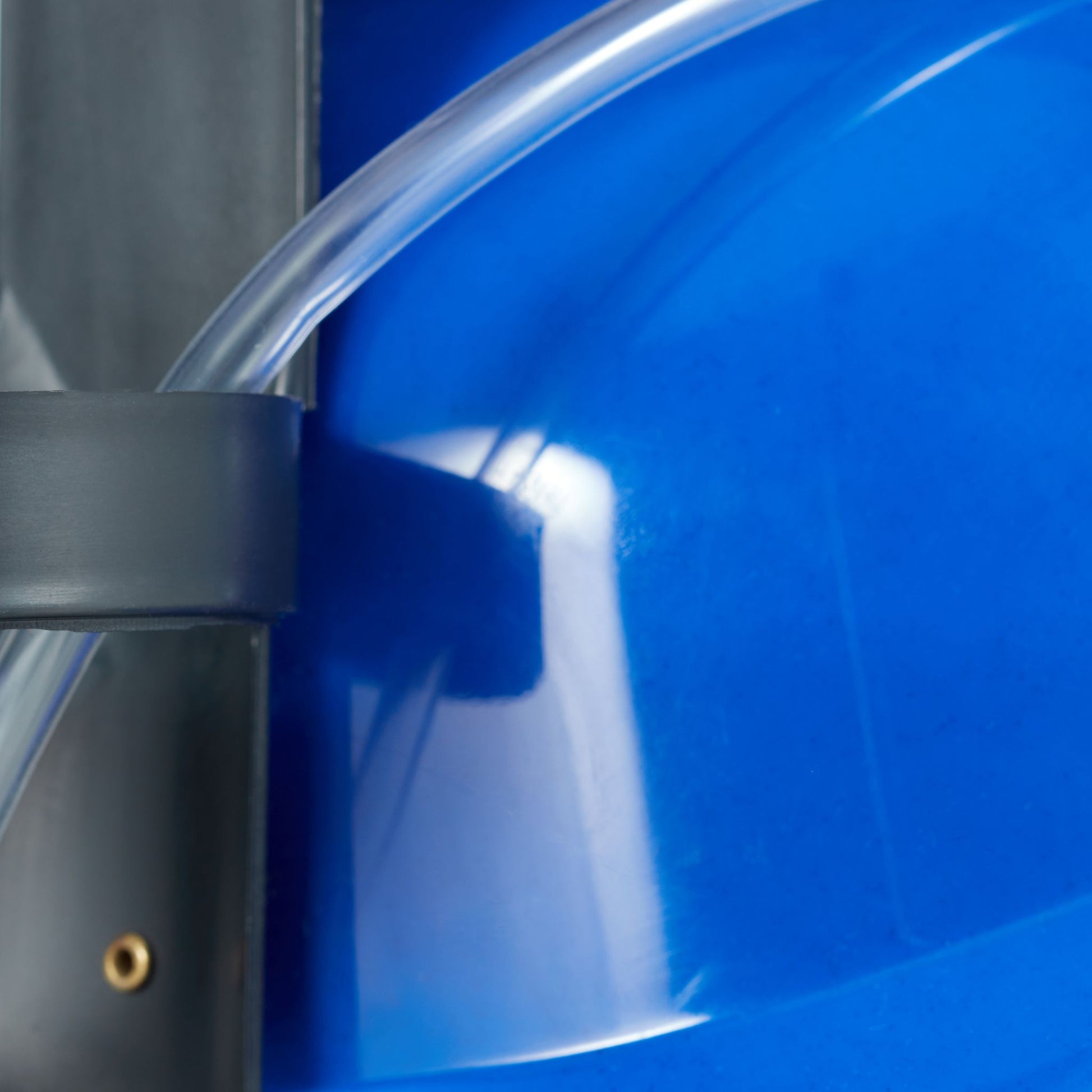 Party Trinkhelm Blau-Schwarz-Transparent von Relaxdays