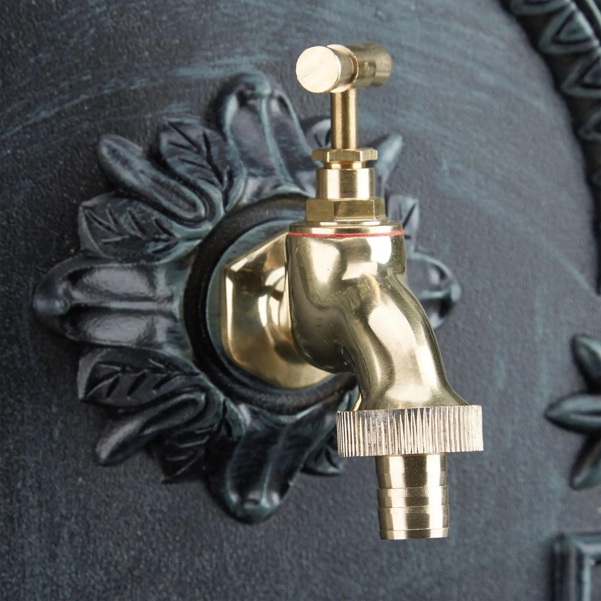 Wandbrunnen Antik Dunkelgrün-Gold von Relaxdays