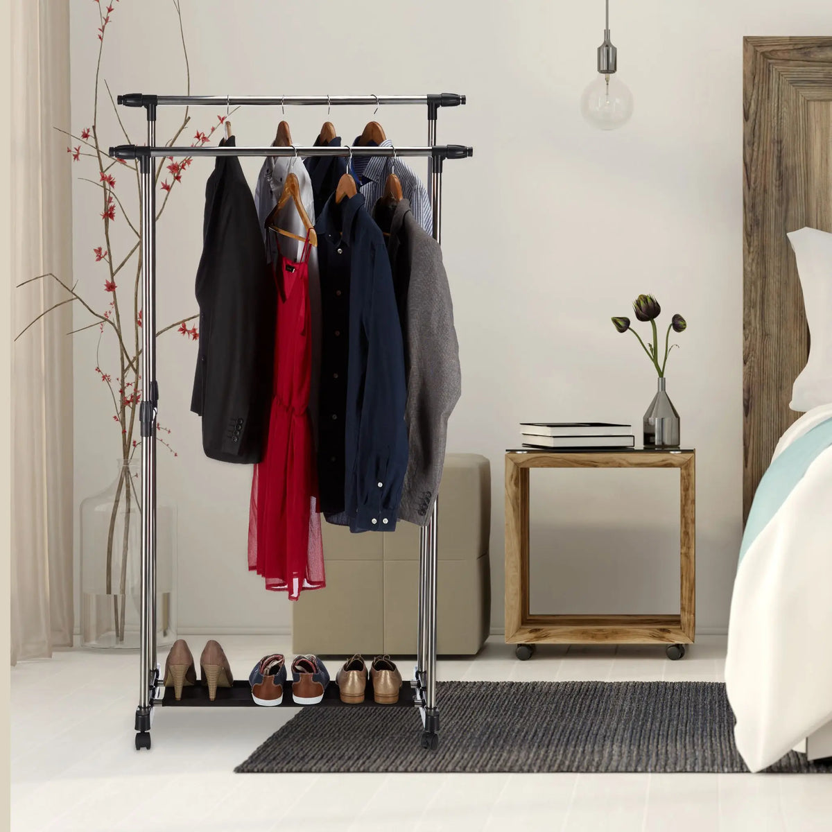 Rollgarderobe mit 2 Kleiderstangen Schwarz-Silber von Relaxdays
