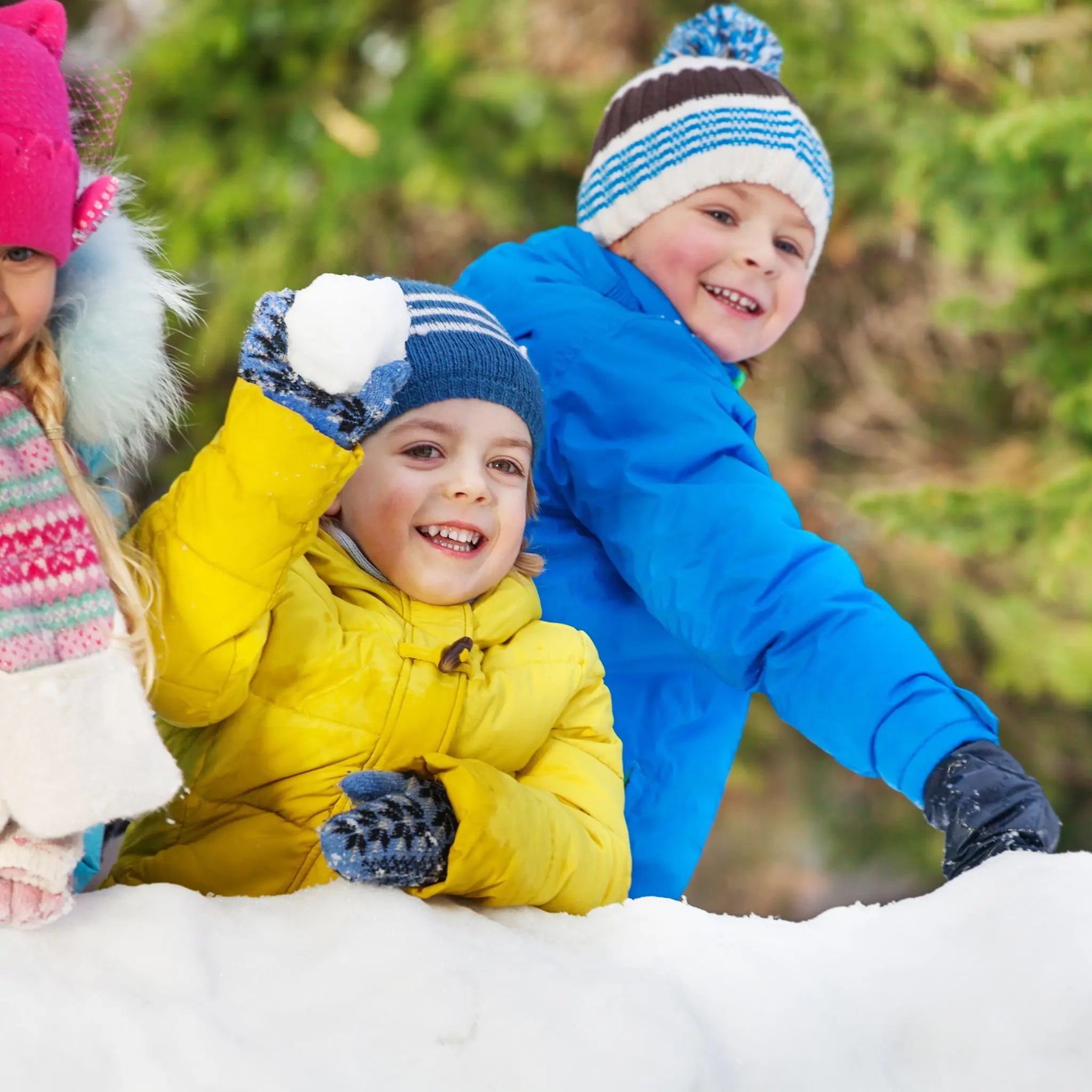 Künstliche Schneebälle im 50er-Set Weiss von Relaxdays