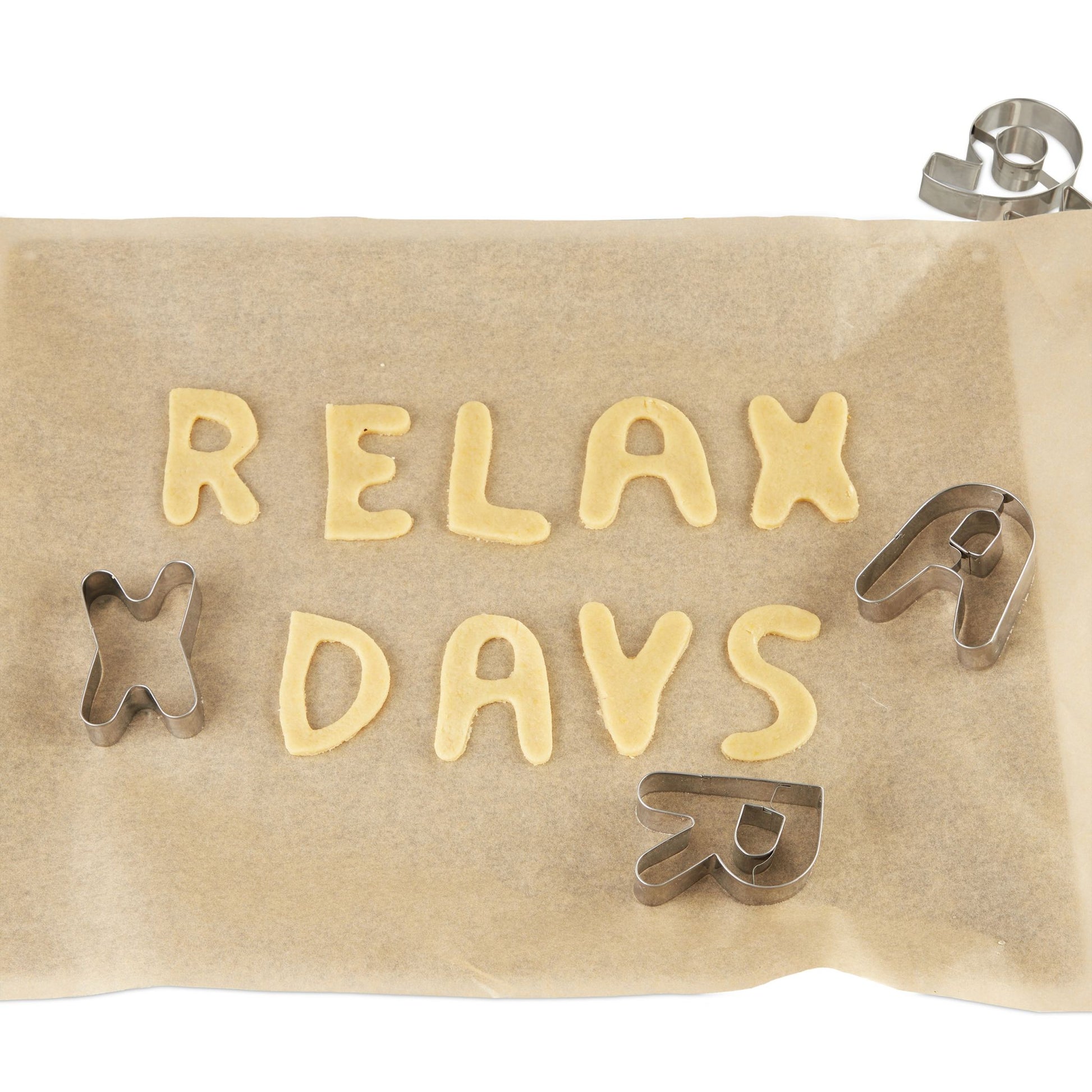 Plätzchen stecher Buchstaben & Zahlen Silber von Relaxdays