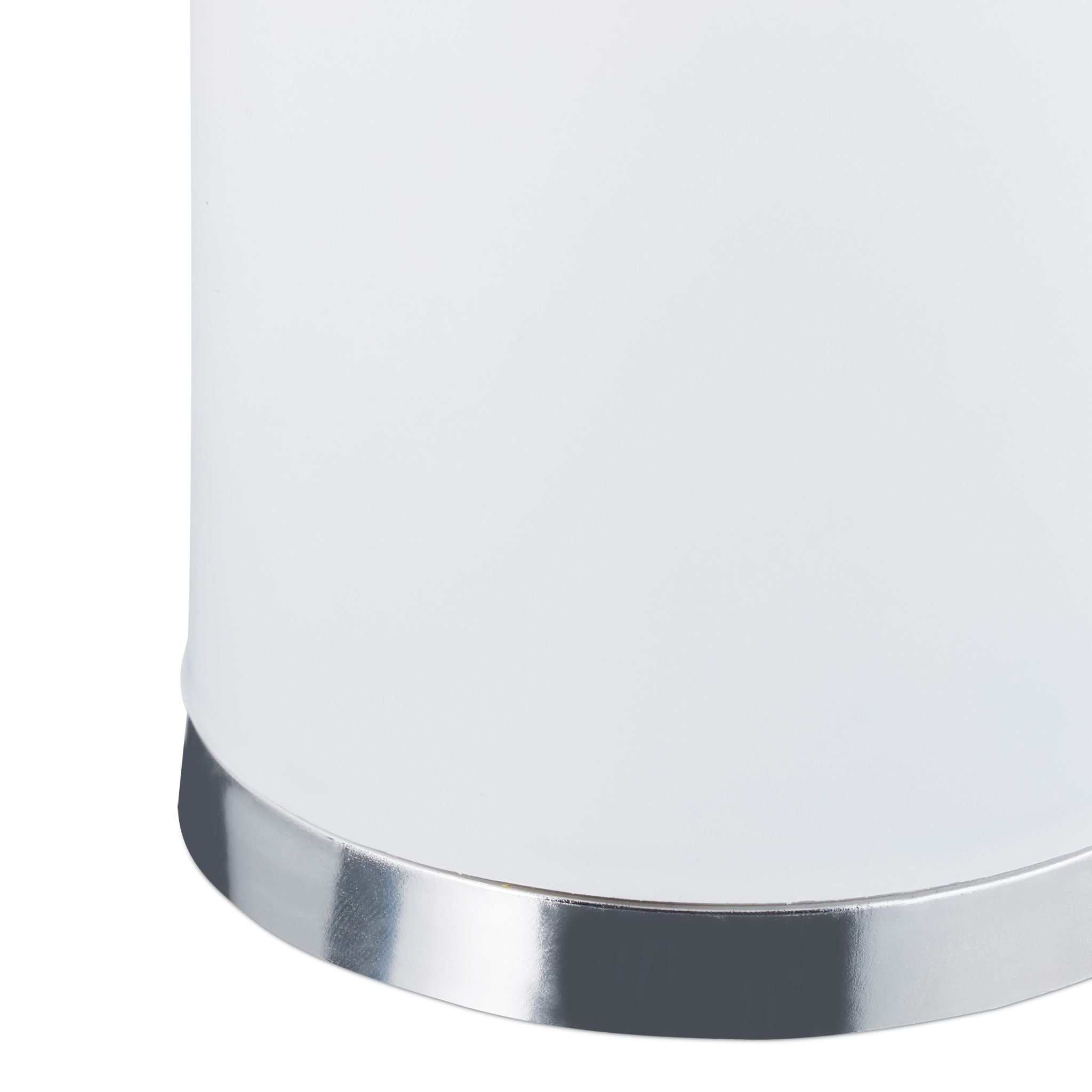 WC-Garnitur rund Weiss-Schwarz-Silber