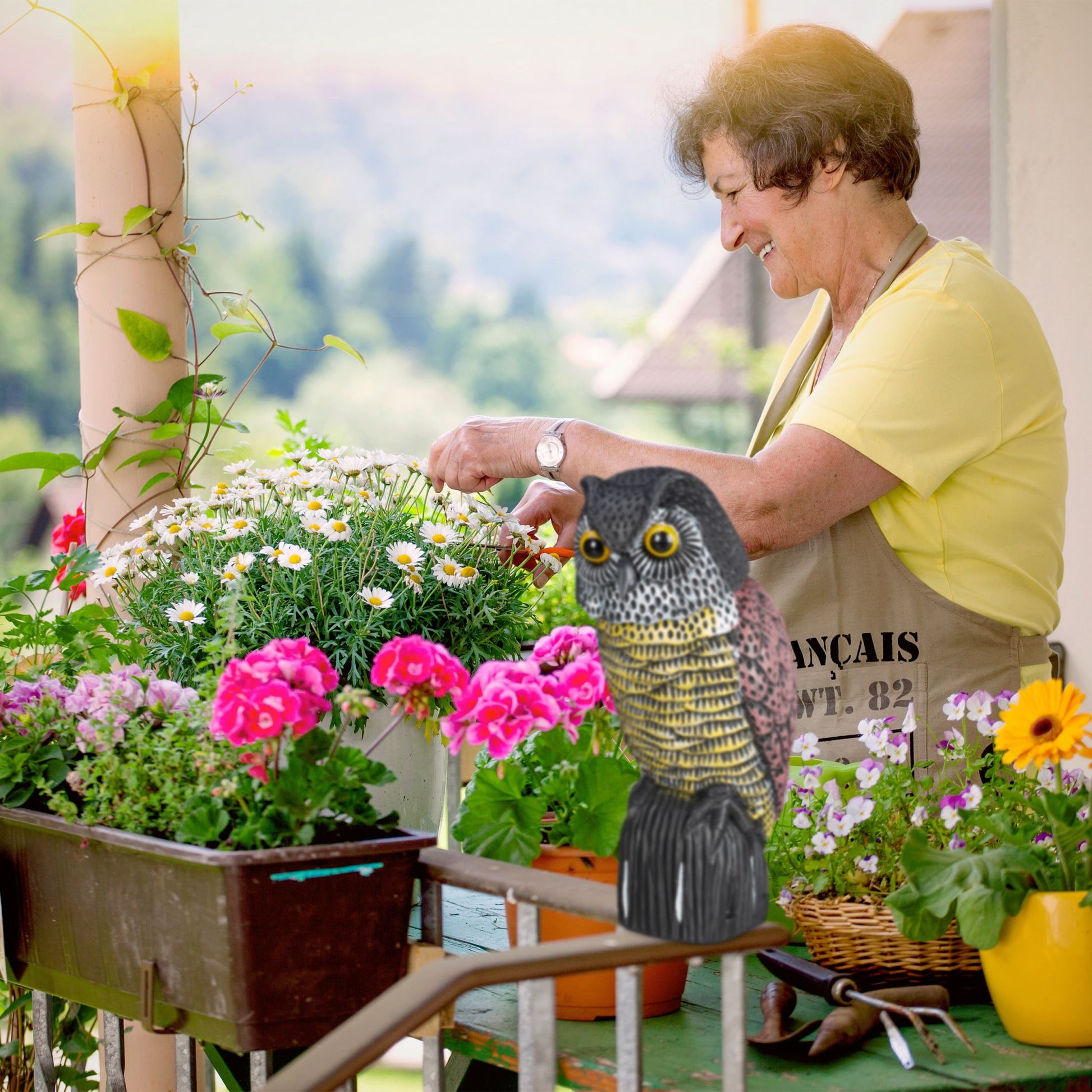 Vogelschreck Eule Anthrazit-Gelb-Rosa von Relaxdays