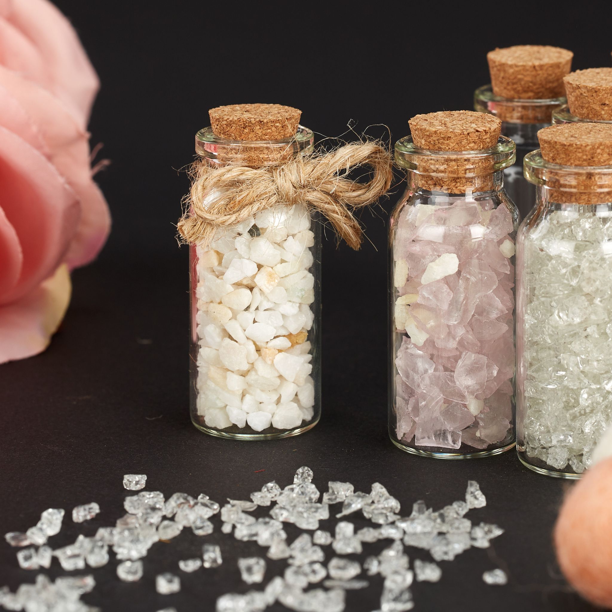 Mini Glasfläschchen mit Korken 60er-Set Braun-Transparent von Relaxdays