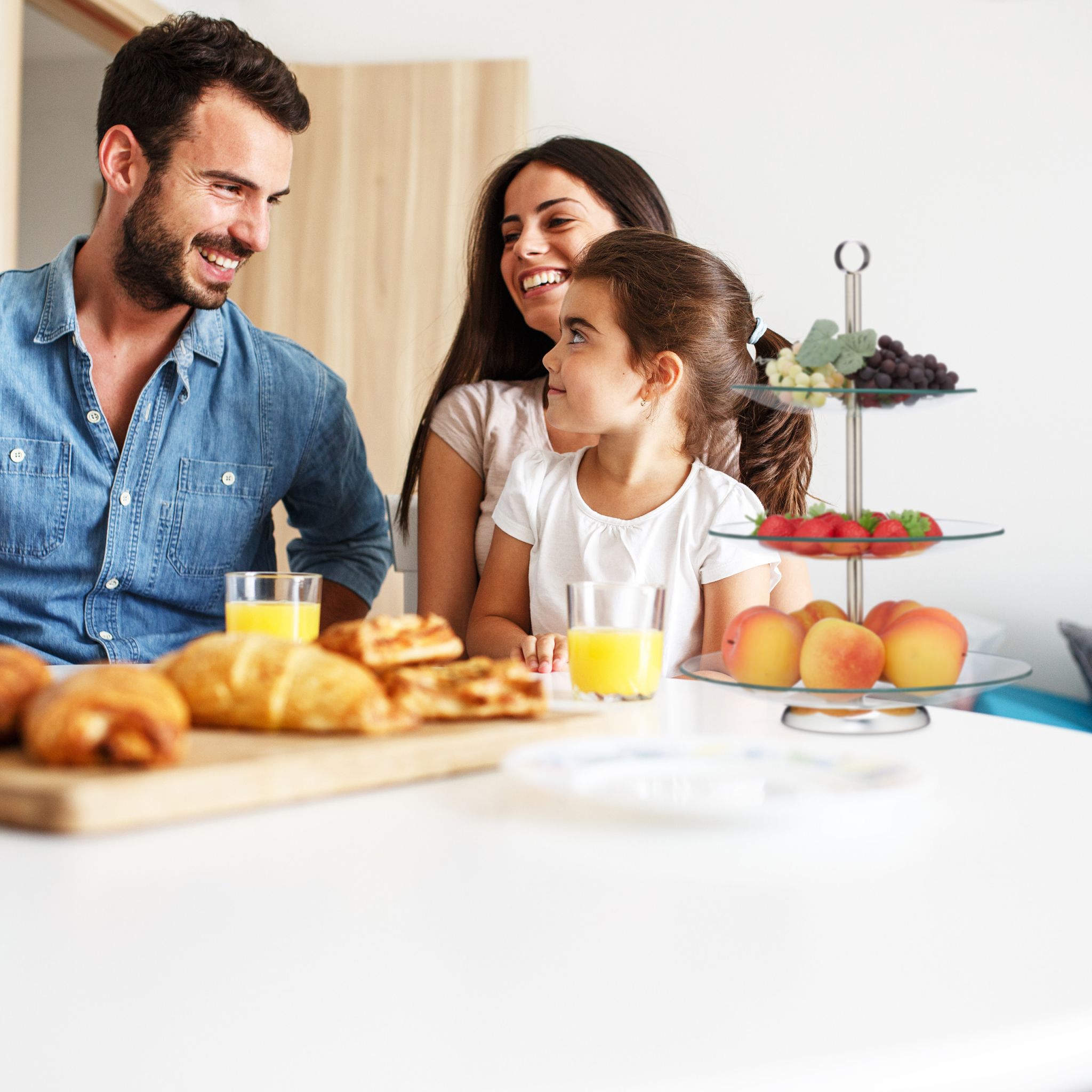 Runde Etagere 3-stufig Silber-Transparent von Relaxdays