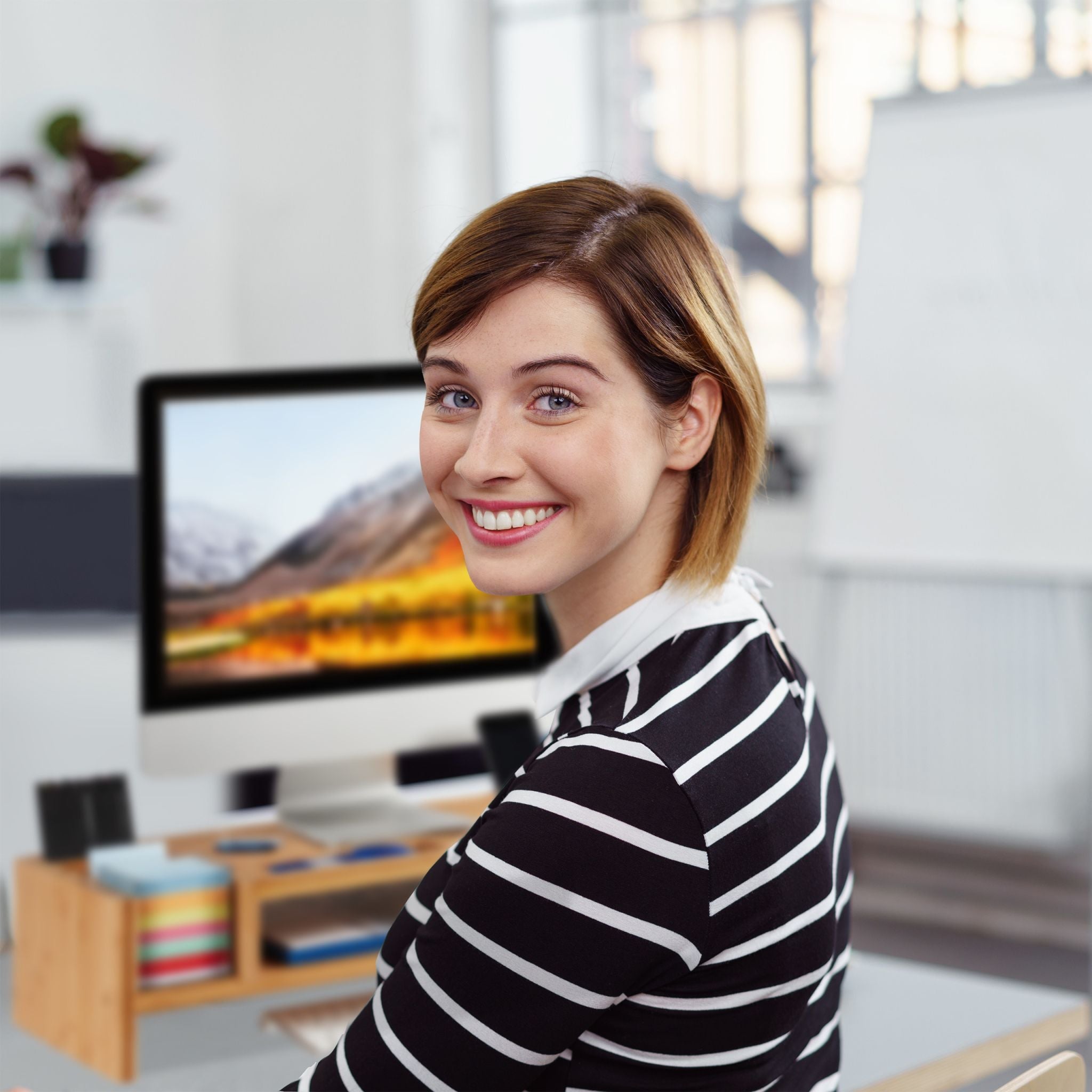 Monitorständer mit Staufächern Hellbraun von Relaxdays