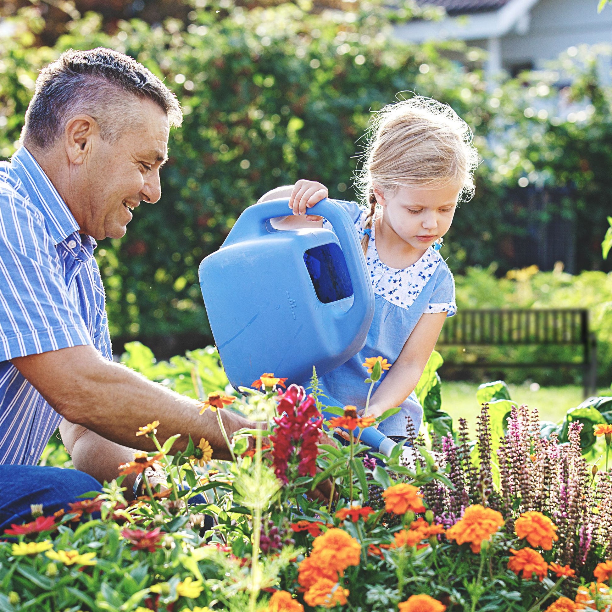 Gartenbank mit Metallstreben Schwarz von Relaxdays
