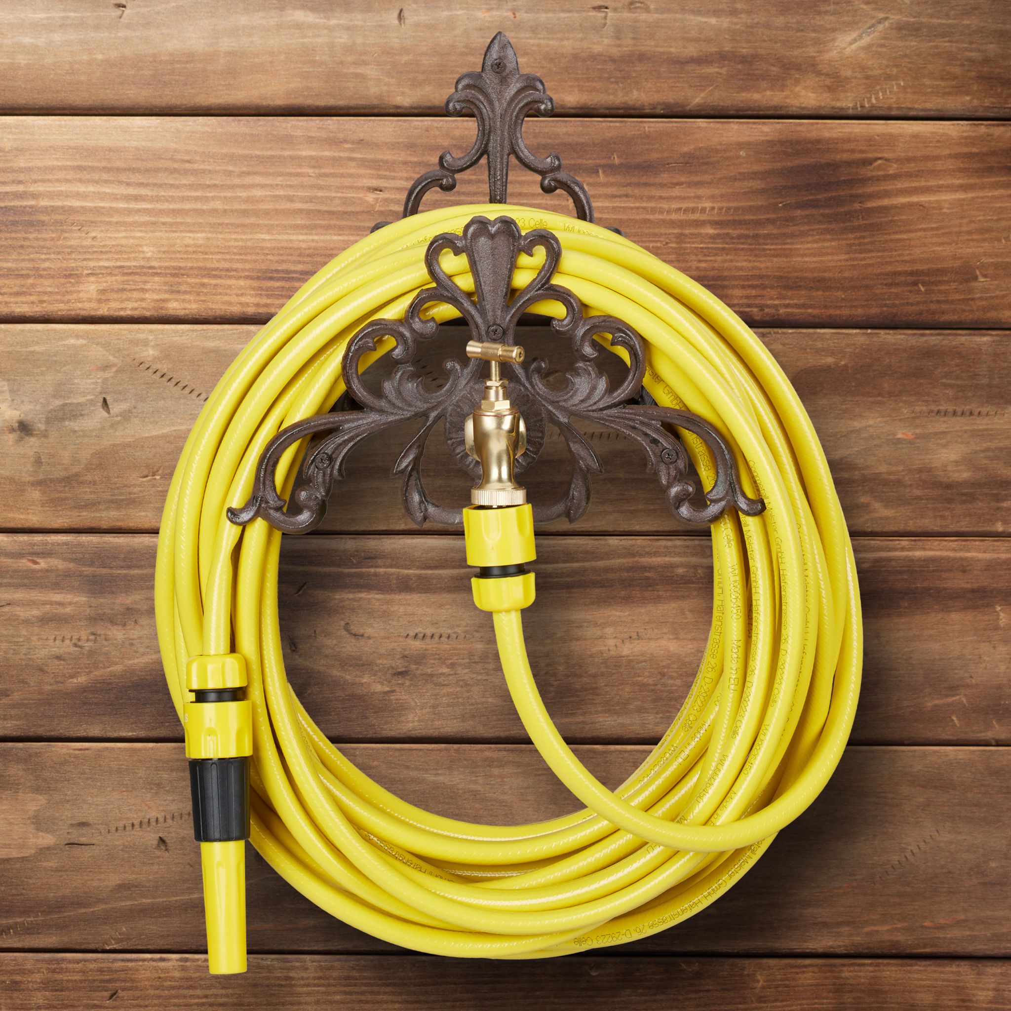 Schlauchhalter antik mit Wasserhahn Braun-Gold von Relaxdays