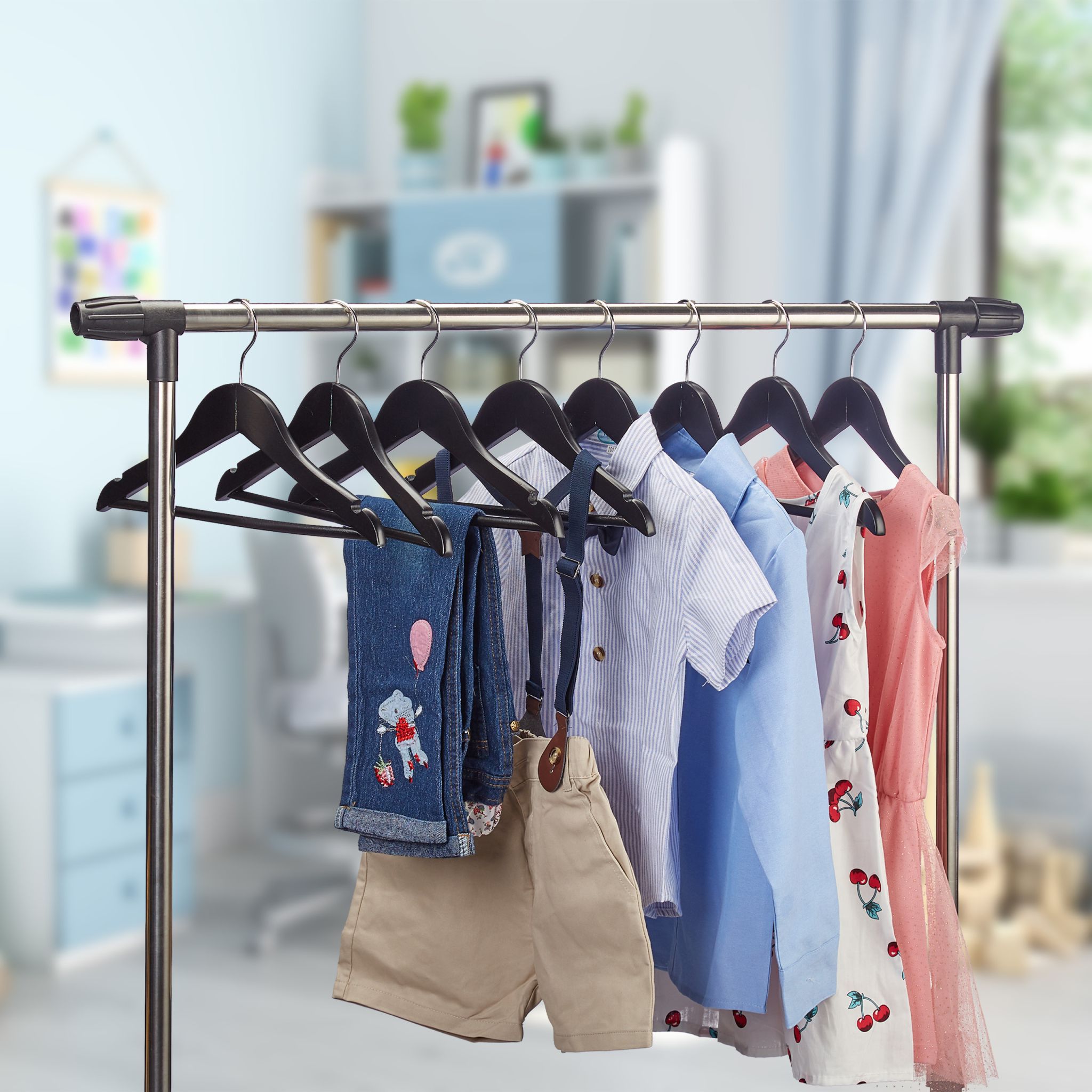 Kinderkleiderbügel Holz schwarz Schwarz-Silber von Relaxdays