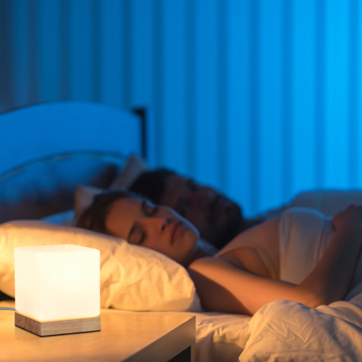 Tischlampe Milchglas Weiss-Hellbraun von Relaxdays