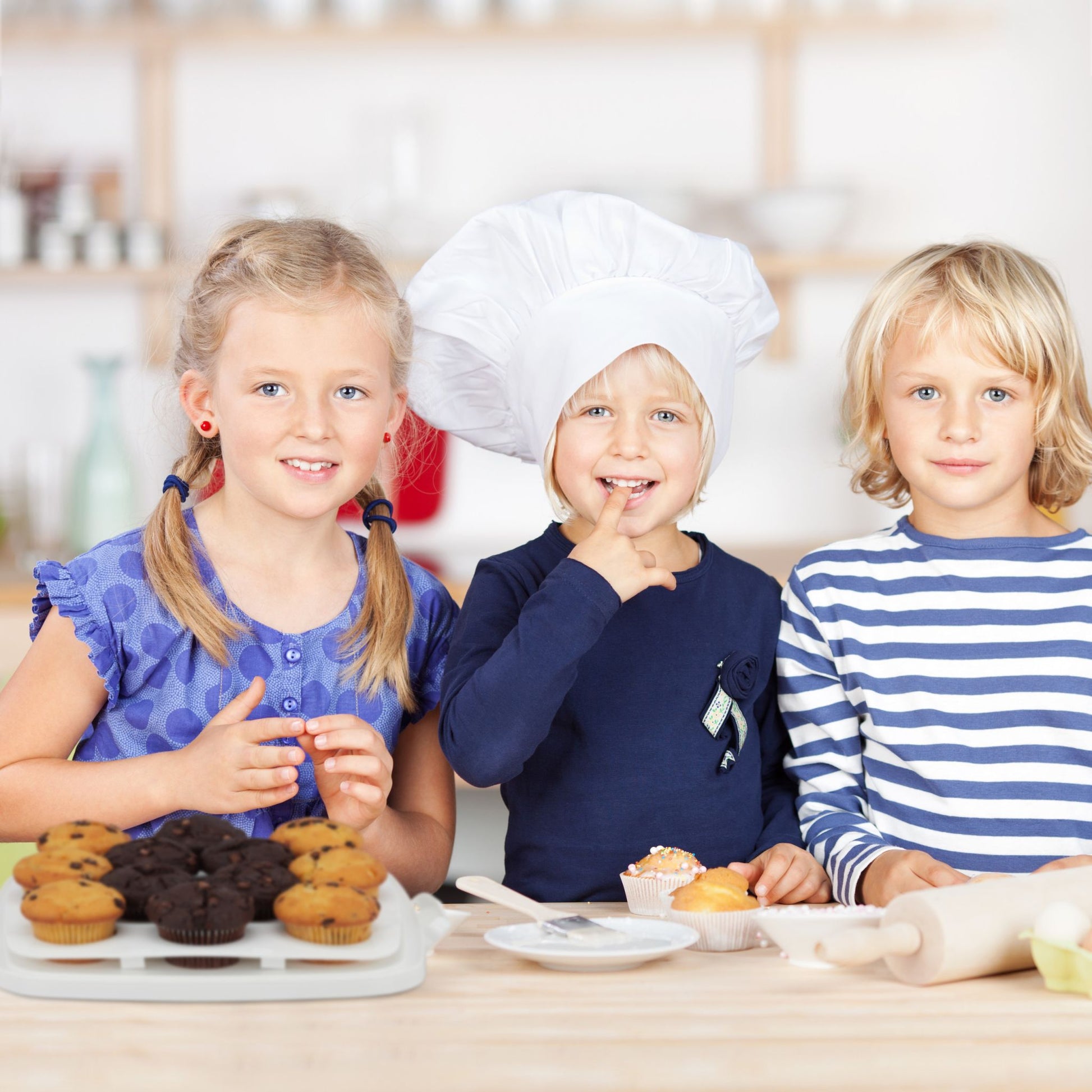 Eckige Kuchenbox Weiss-Transparent von Relaxdays