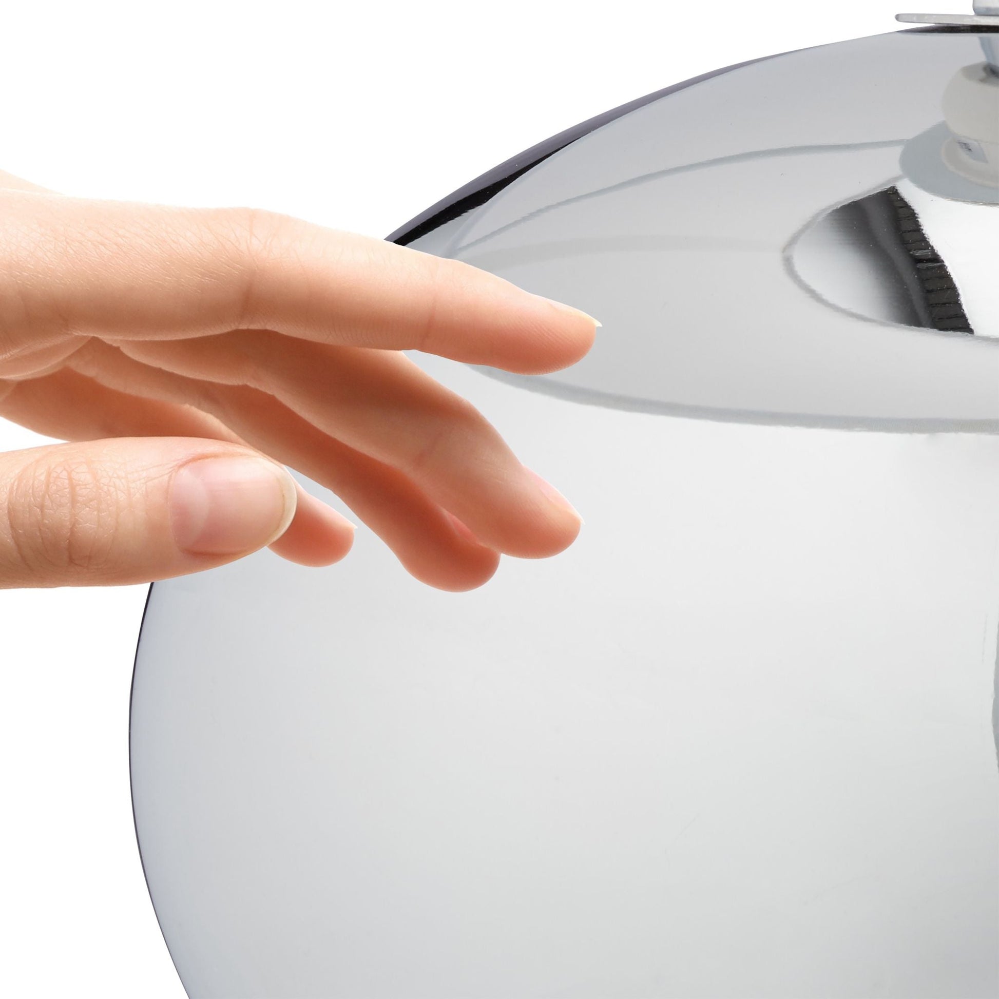 Nachttischlampe Touch Weiss-Silber von guteszeug.ch