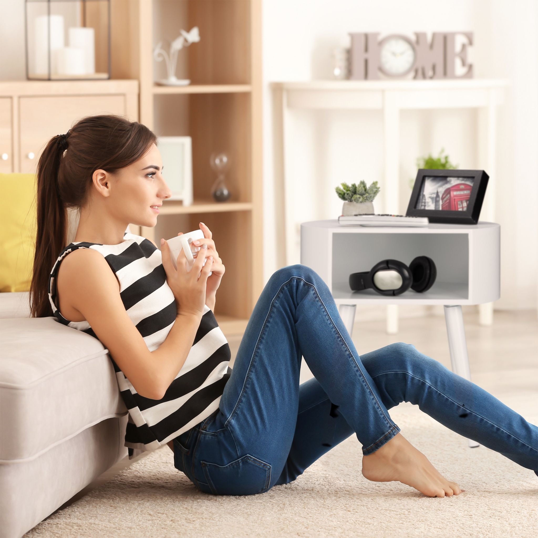 Beistelltisch mit Ablagefach Weiss von Relaxdays