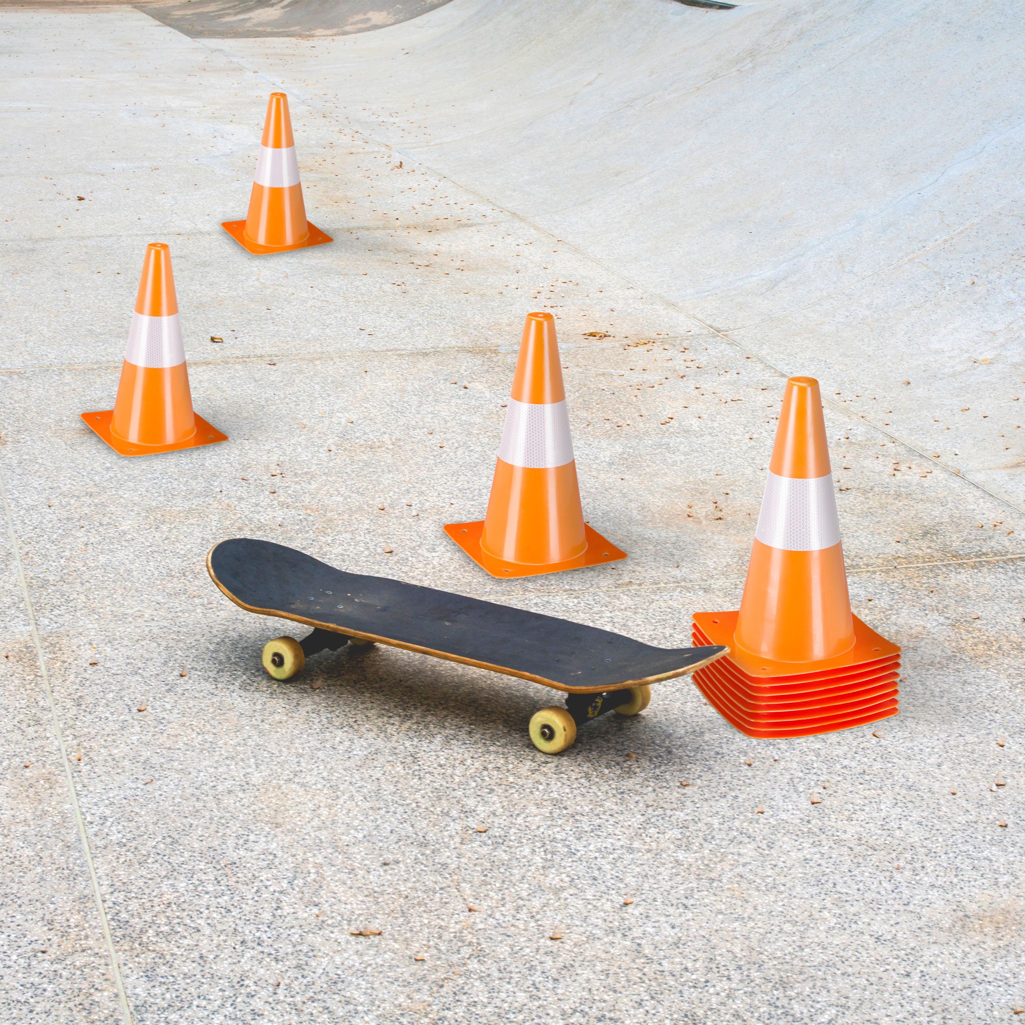 Pylonen 18er-Set Weiss-Orange von Relaxdays