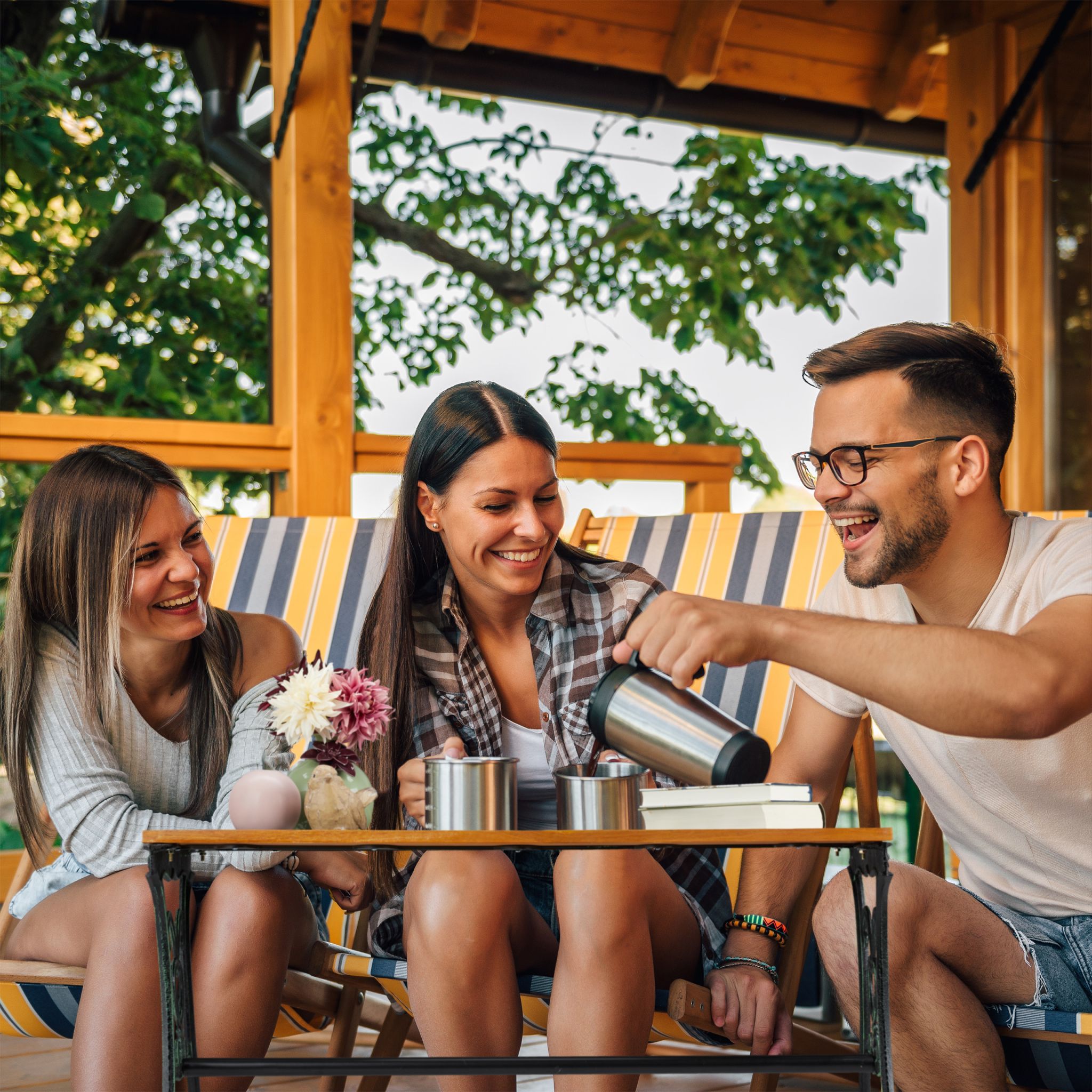 Gartentisch rechteckig Dunkelgrün-Hellbraun-Schwarz von Relaxdays