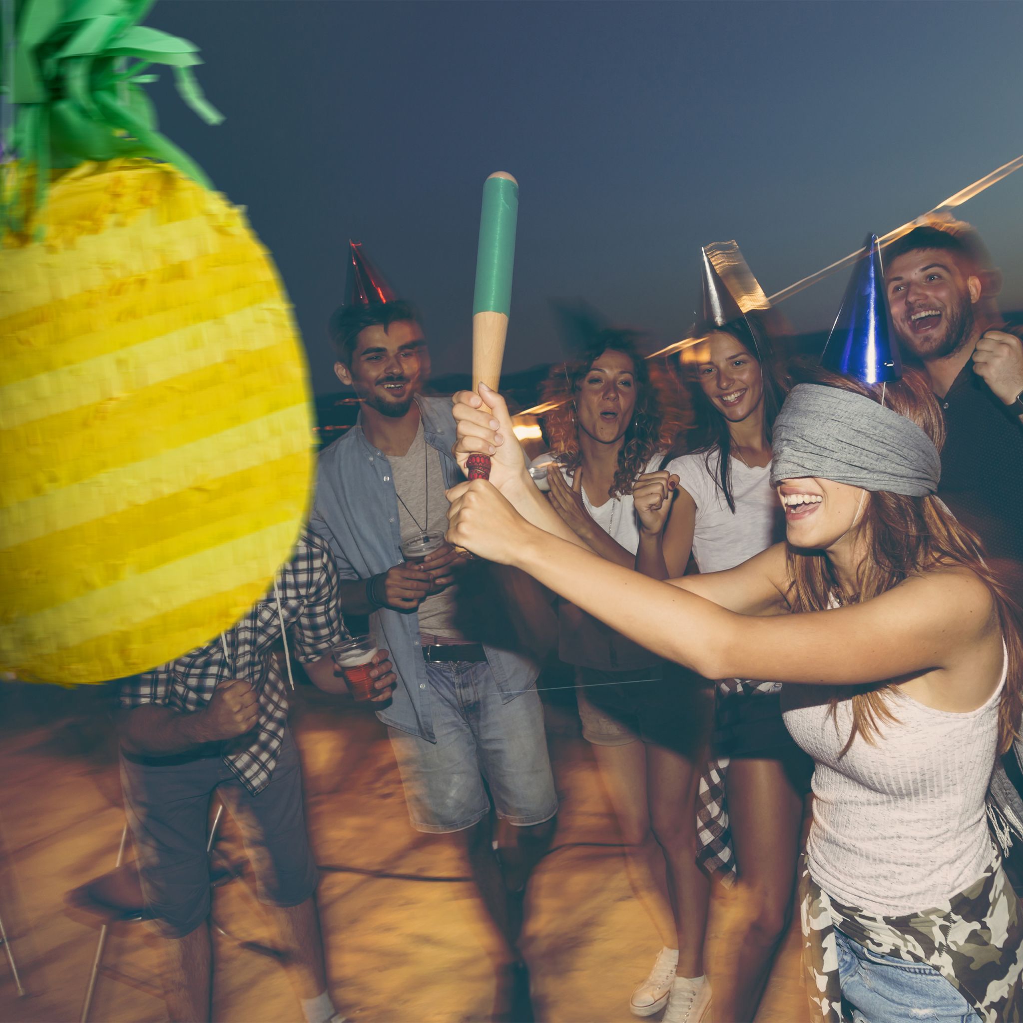 Pinata Ananas Gelb-Grün von Relaxdays