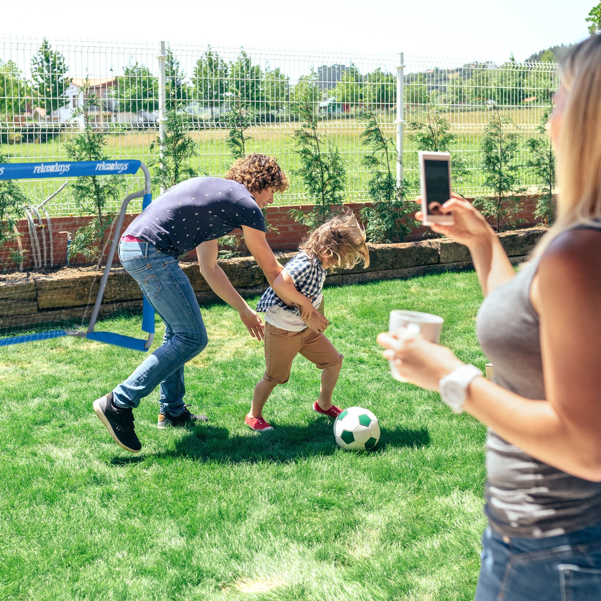Fussballtor Weiss-Blau-Grau von Relaxdays