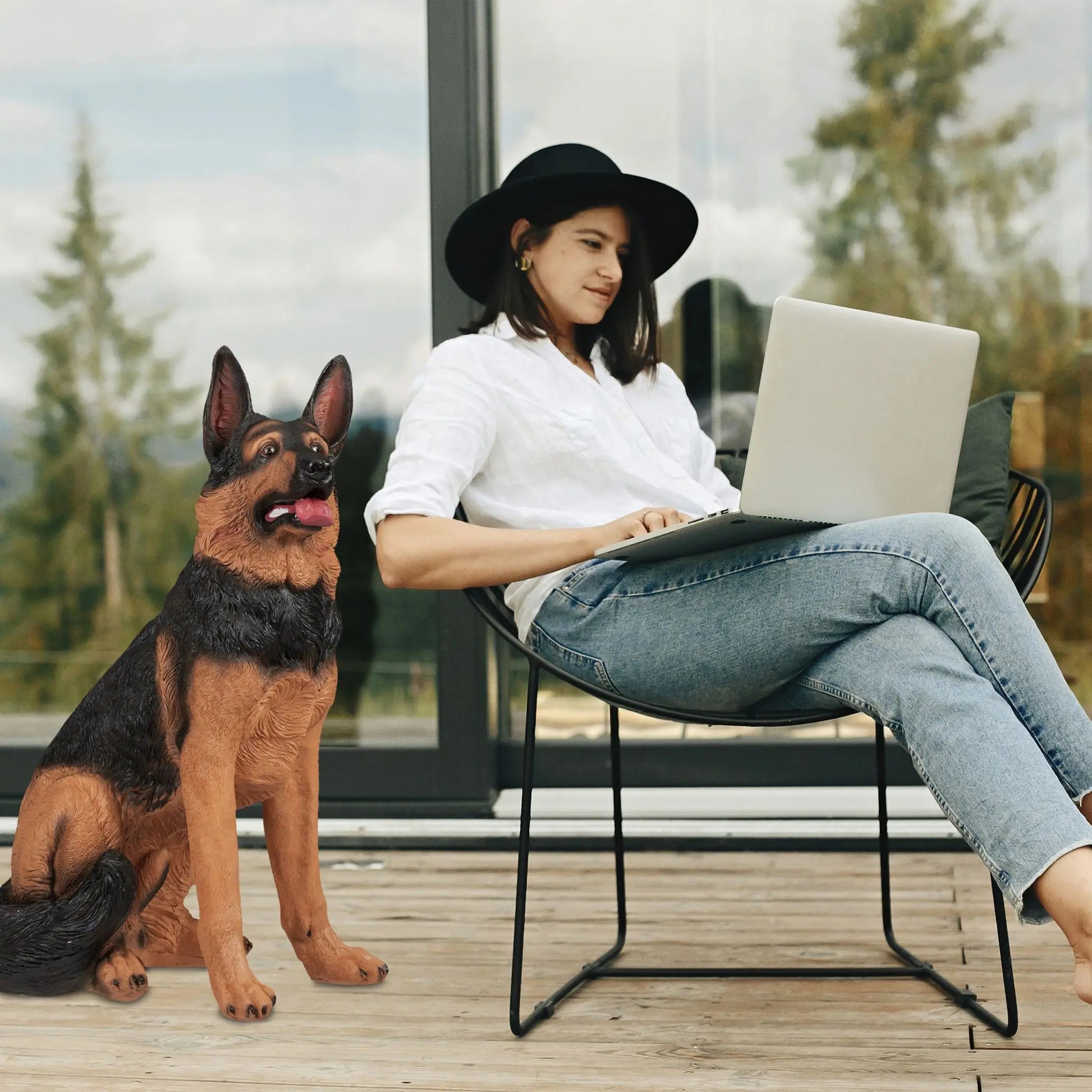 Lebensgrosse Schäferhund Figur Hellbraun-Rot-Schwarz von Relaxdays