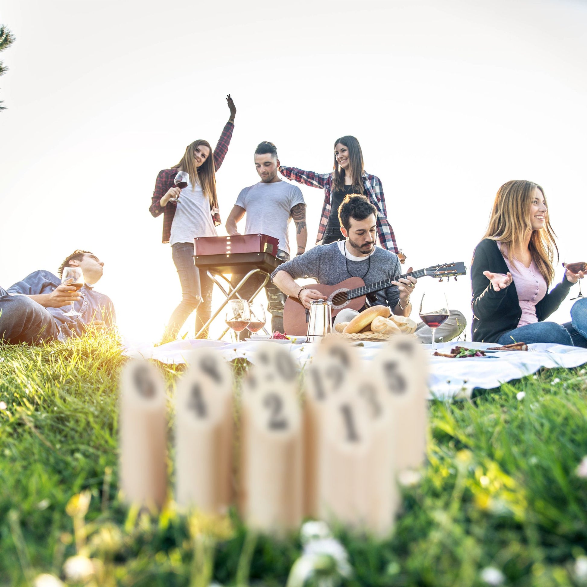 Kubb mit Transportbox Hellbraun von Relaxdays