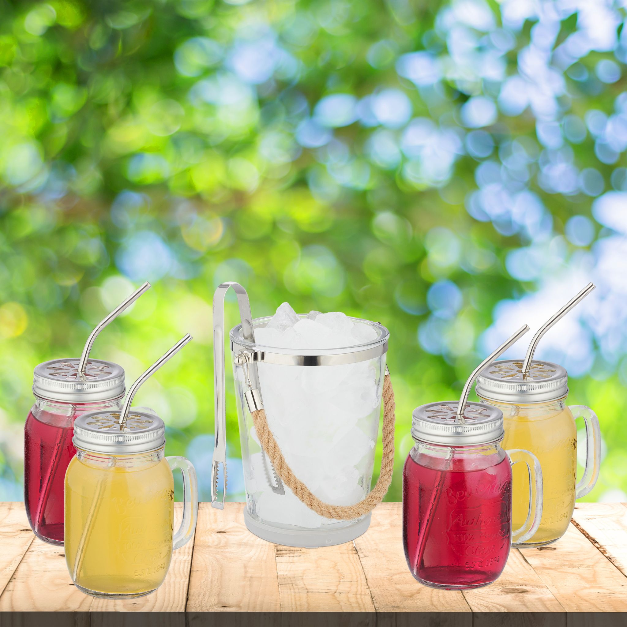 Trinkgläser mit Deckel und Zubehör 4er-Set Silber-Transparent von Relaxdays