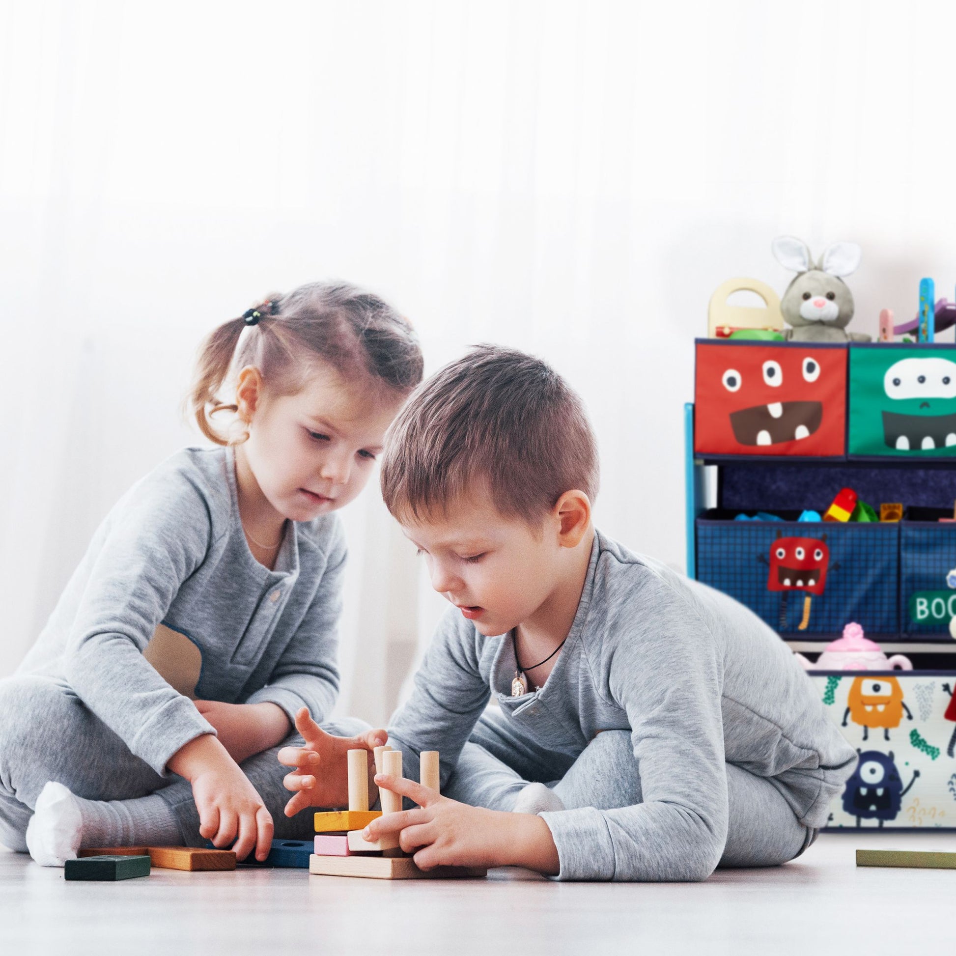 Kinderregal mit Boxen Monster Dunkelblau-Orange-Türkis von Relaxdays
