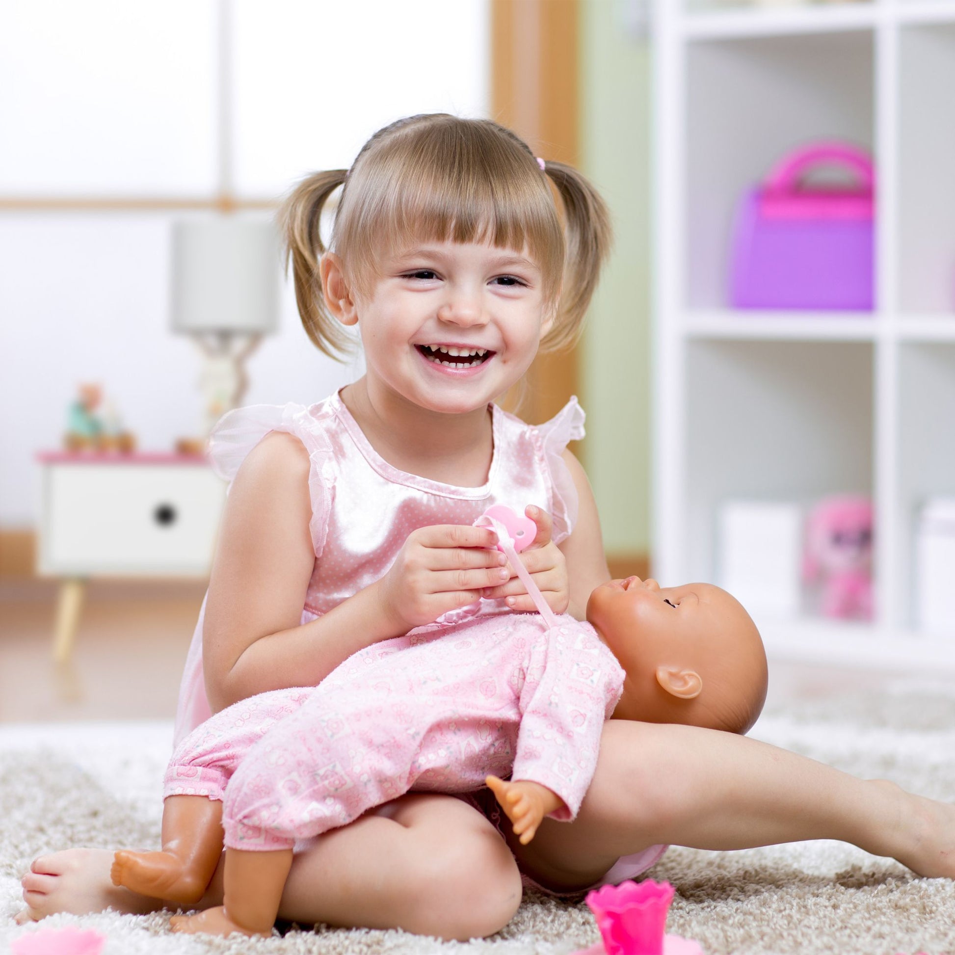 Nachttisch für Kinder mit Schublade Weiss-Hellbraun-Rosa von Relaxdays