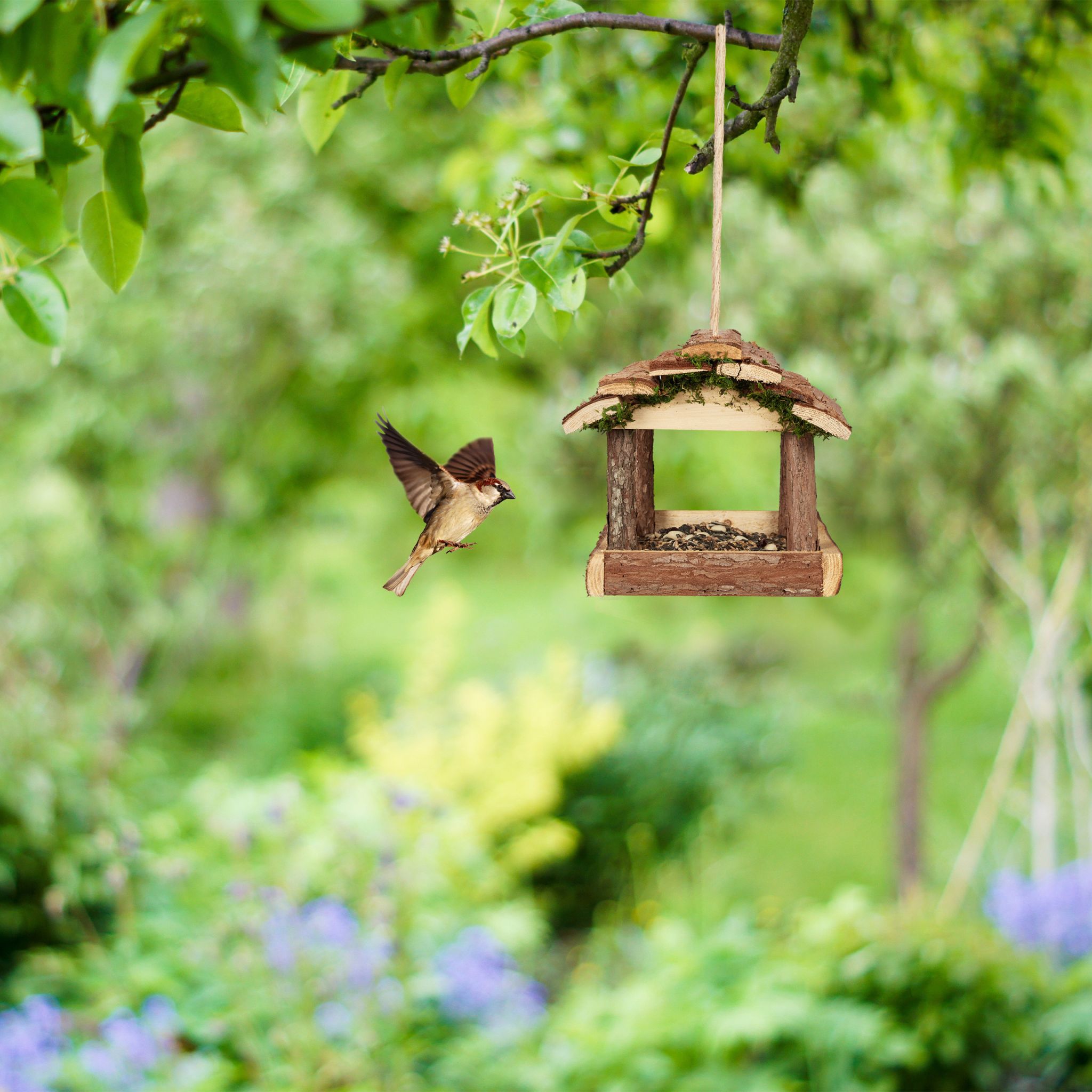 Vogelfutterhaus mit Rinde Braun von Relaxdays
