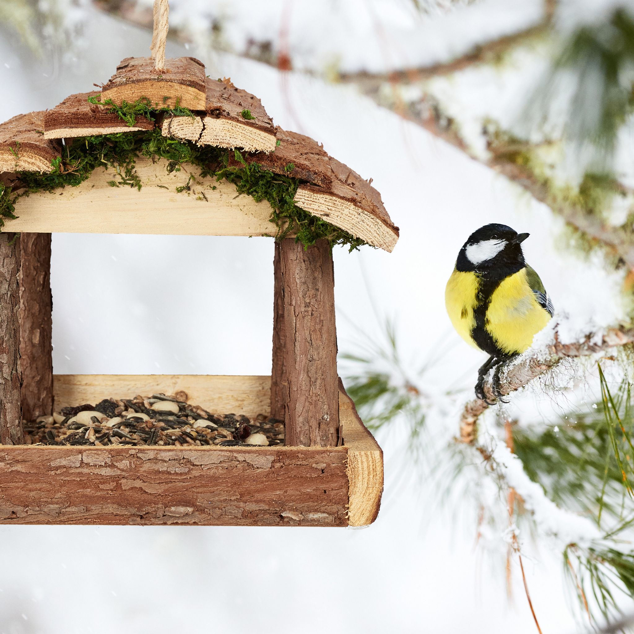 Vogelfutterhaus mit Rinde Braun von Relaxdays