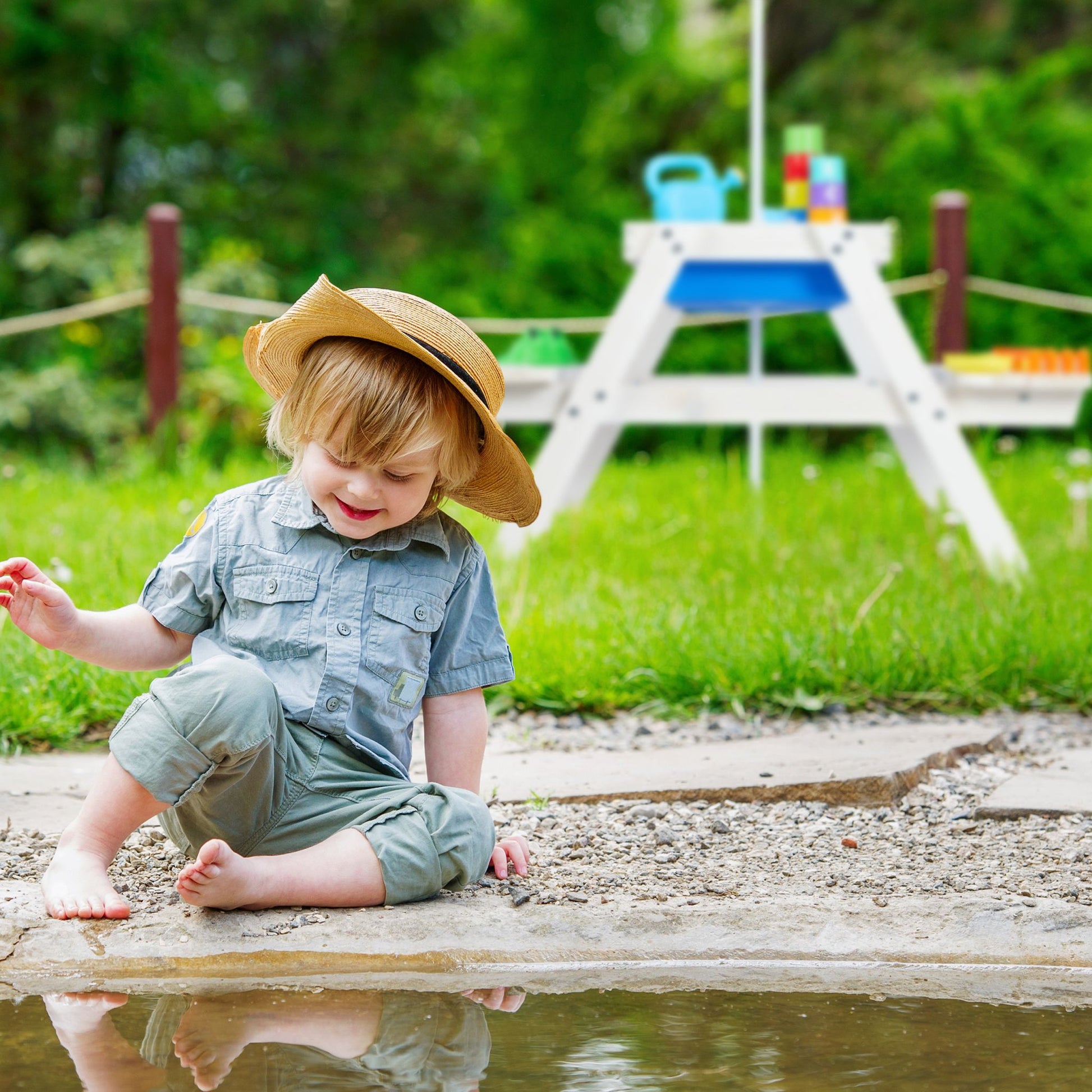 Kindersitzgruppe Holz mit Schirm Weiss von Relaxdays