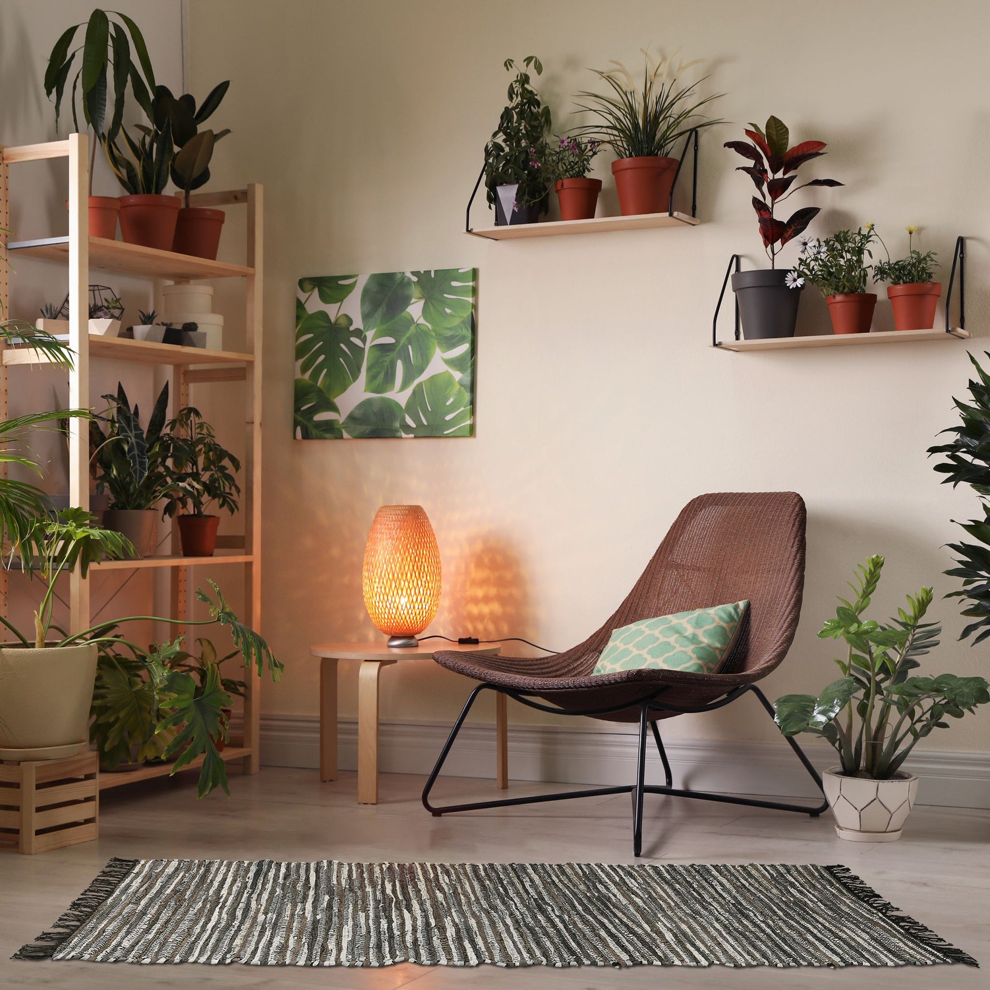 Flickenteppich Leder & Baumwolle Beige-Dunkelgrün-Schwarz von guteszeug.ch
