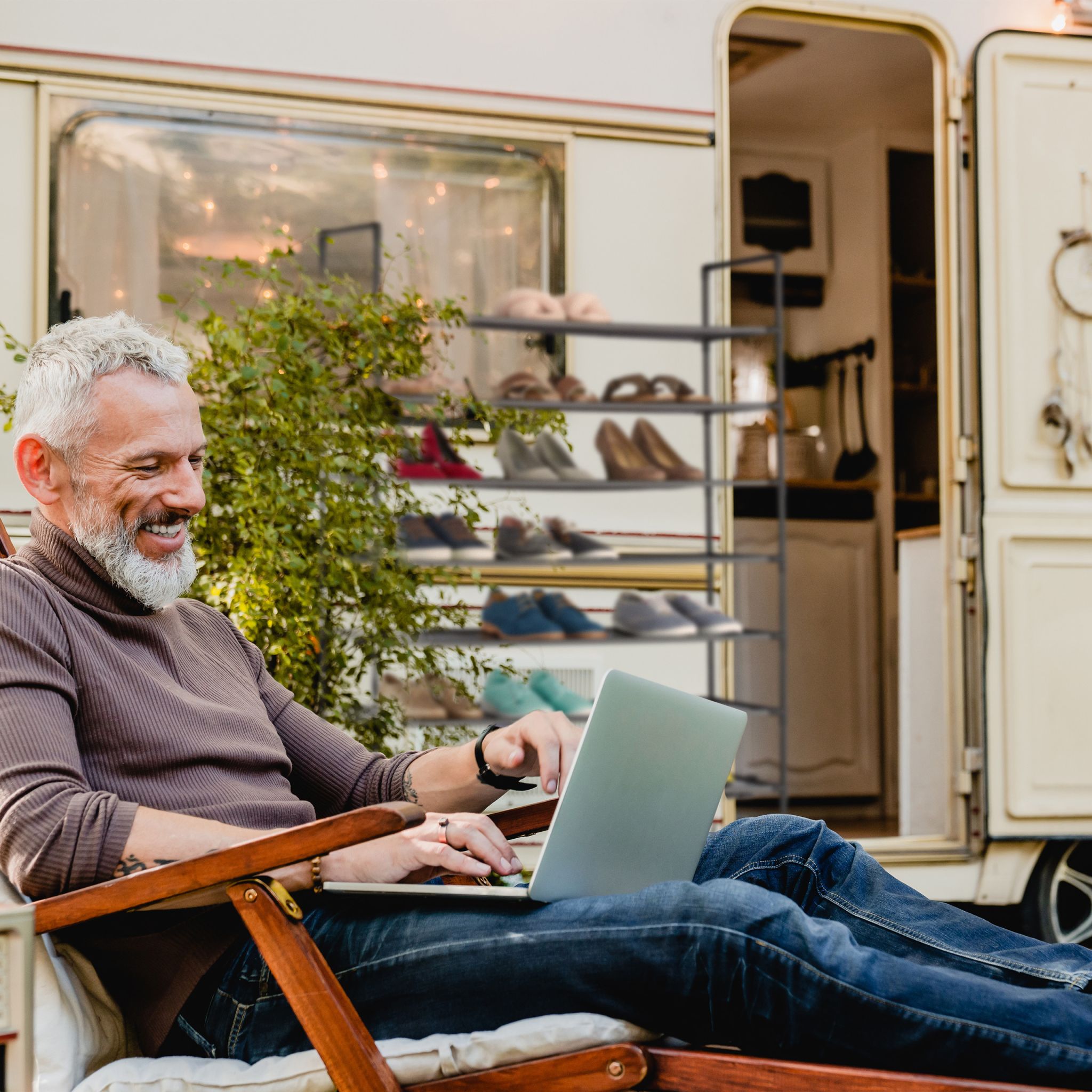 Schuhregal mit Stiefelfach Anthrazit-Schwarz von Relaxdays