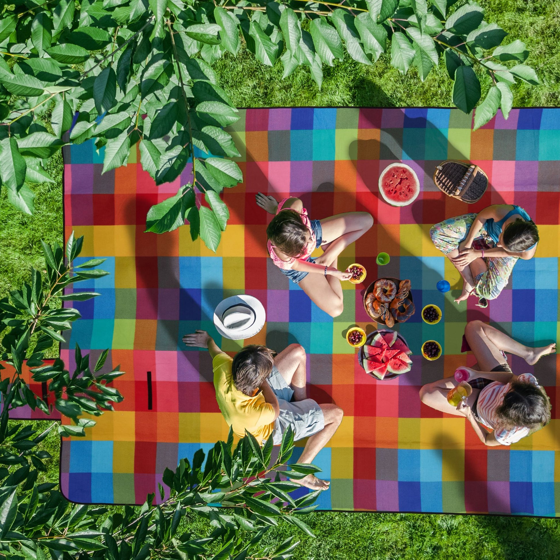 Picknickdecke XXL 200x300cm Karo Blau-Orange-Rot von Relaxdays