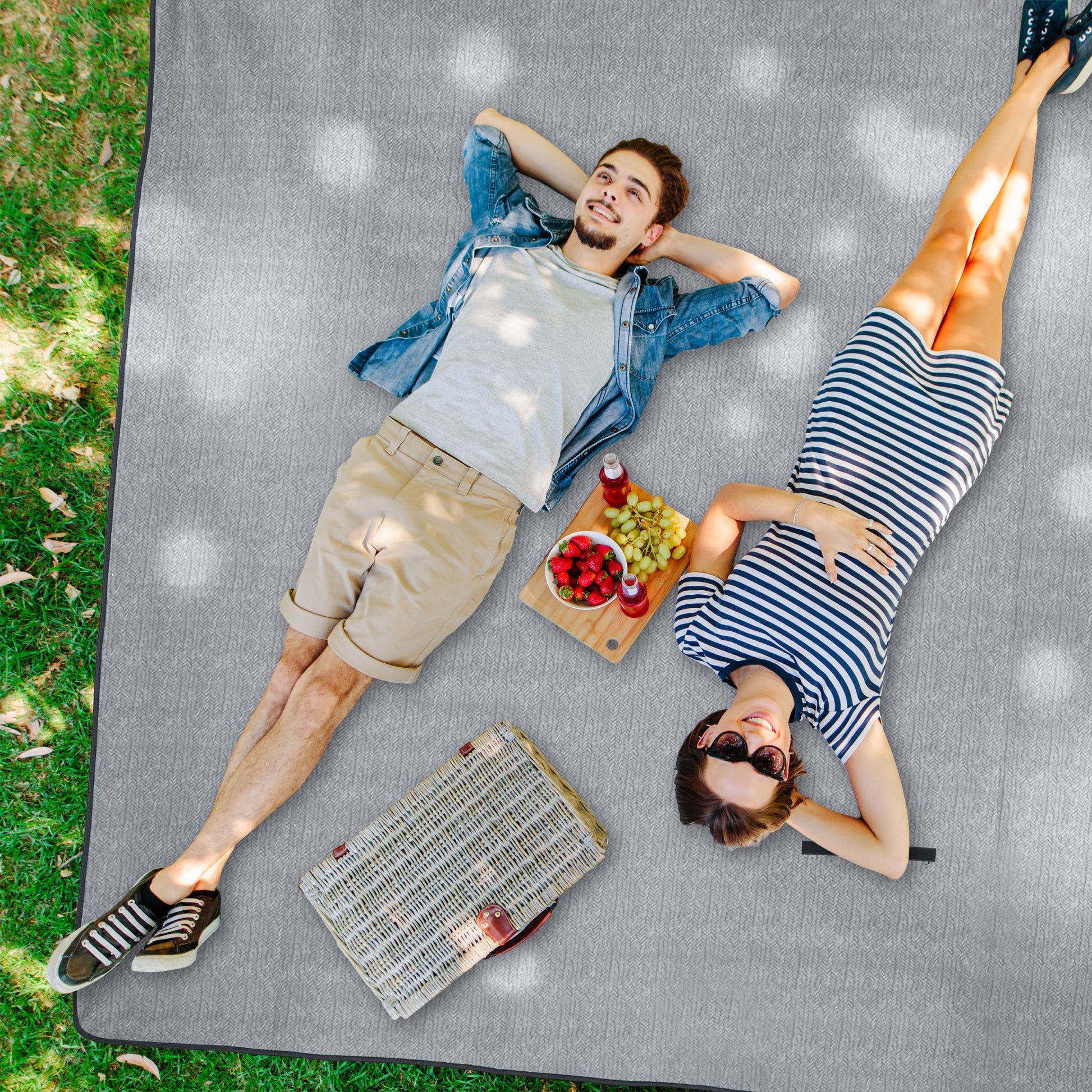 Picknickdecke 200x300 XXL Fischgräte Anthrazit-Grau von Relaxdays