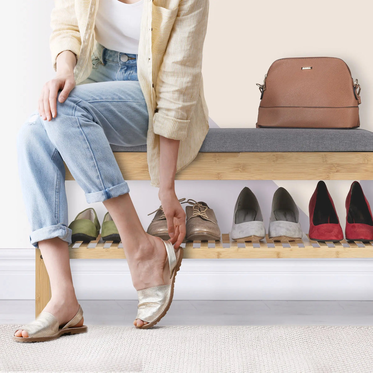 Schuhbank mit gepolsterter Sitzfläche Hellbraun-Grau von Relaxdays
