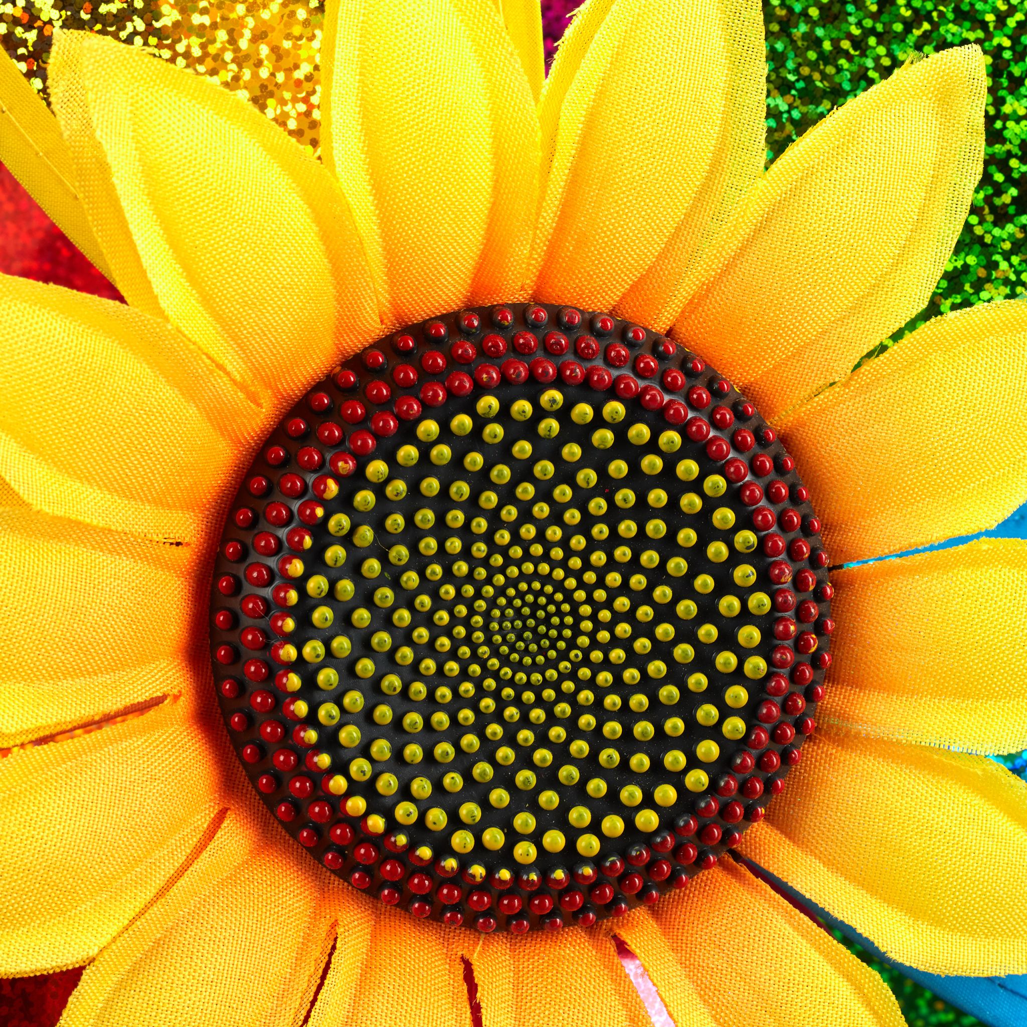 Windrad Blume 2er-Set Gelb-Grün-Rot von Relaxdays