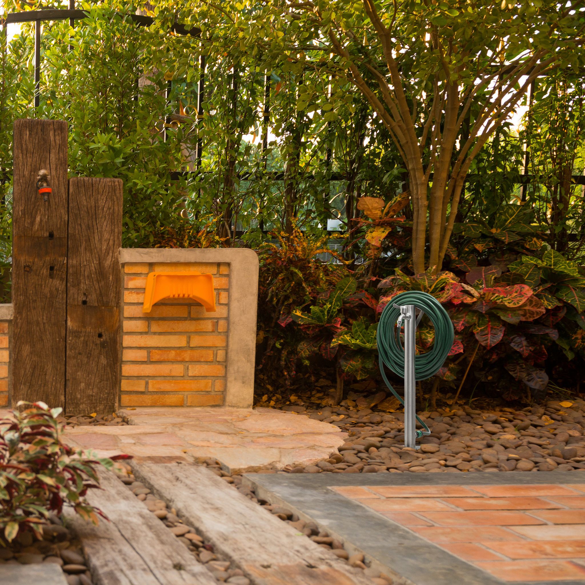 Wasserzapfstelle Edelstahl mit Erdspiess Silber von Relaxdays