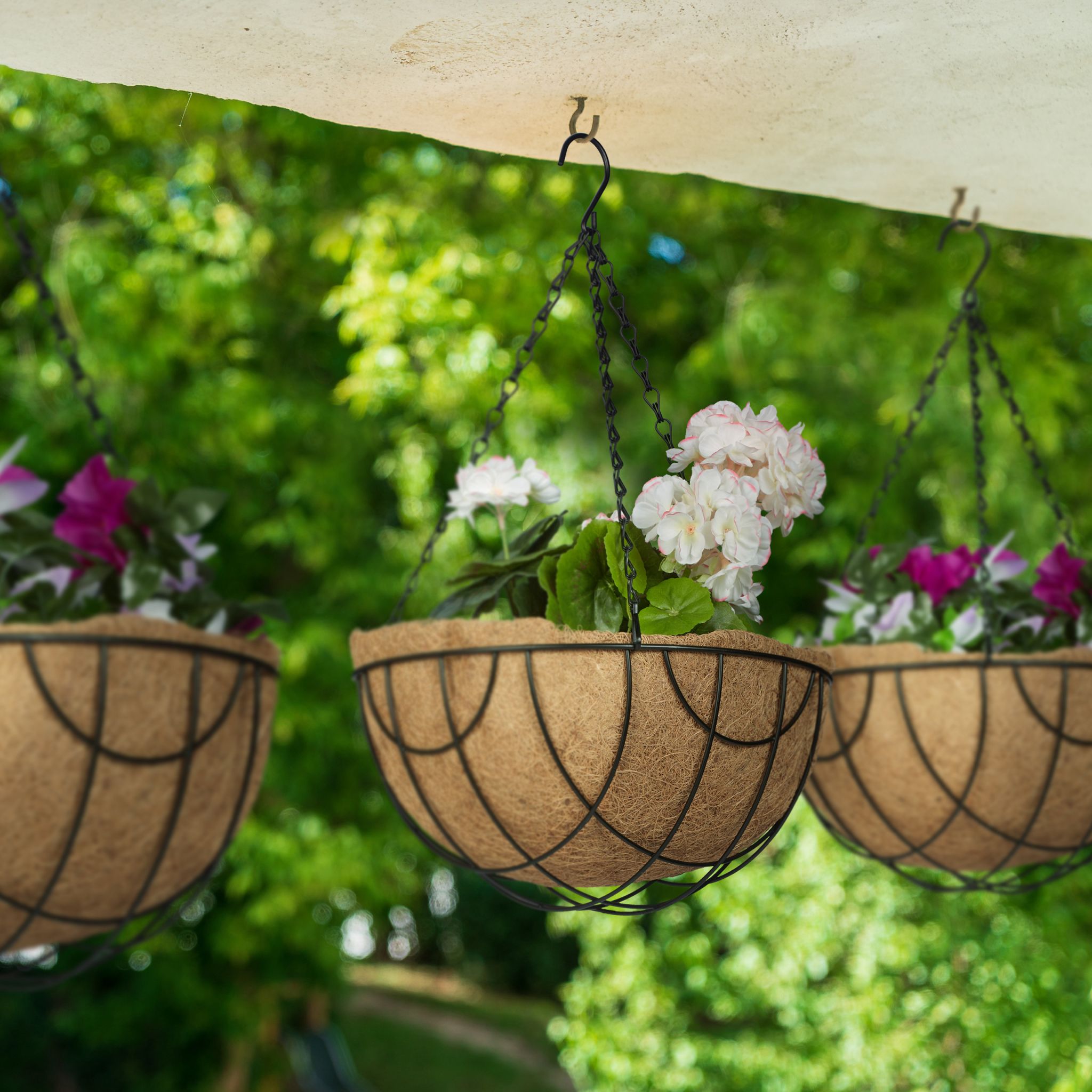 Blumenampel 3er-Set mit Kokoseinlage Hellbraun-Schwarz von Relaxdays