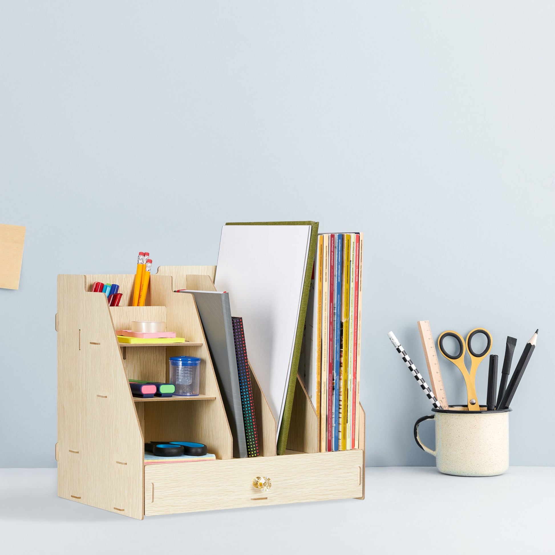 Schreibtisch-Organizer mit Stehsammler Hellbraun von Relaxdays