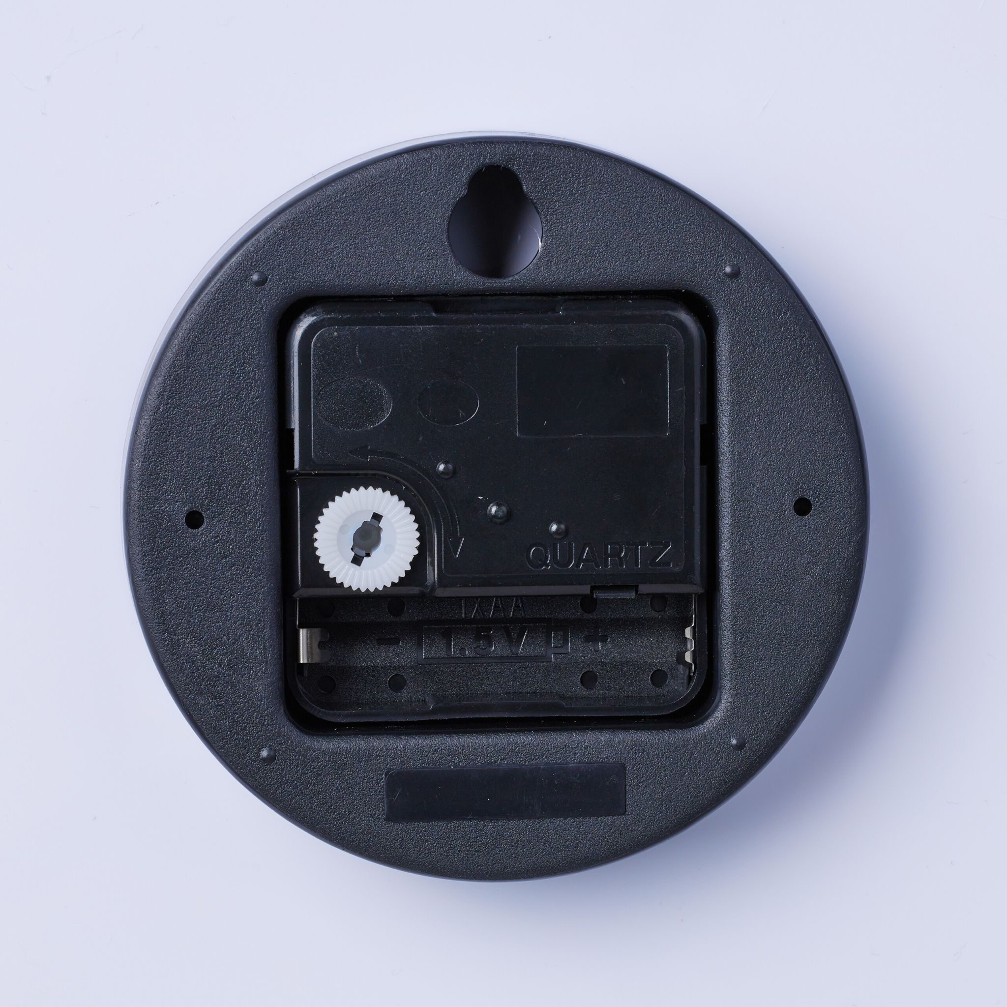 Wanduhr Fussball Weiss-Schwarz von Relaxdays